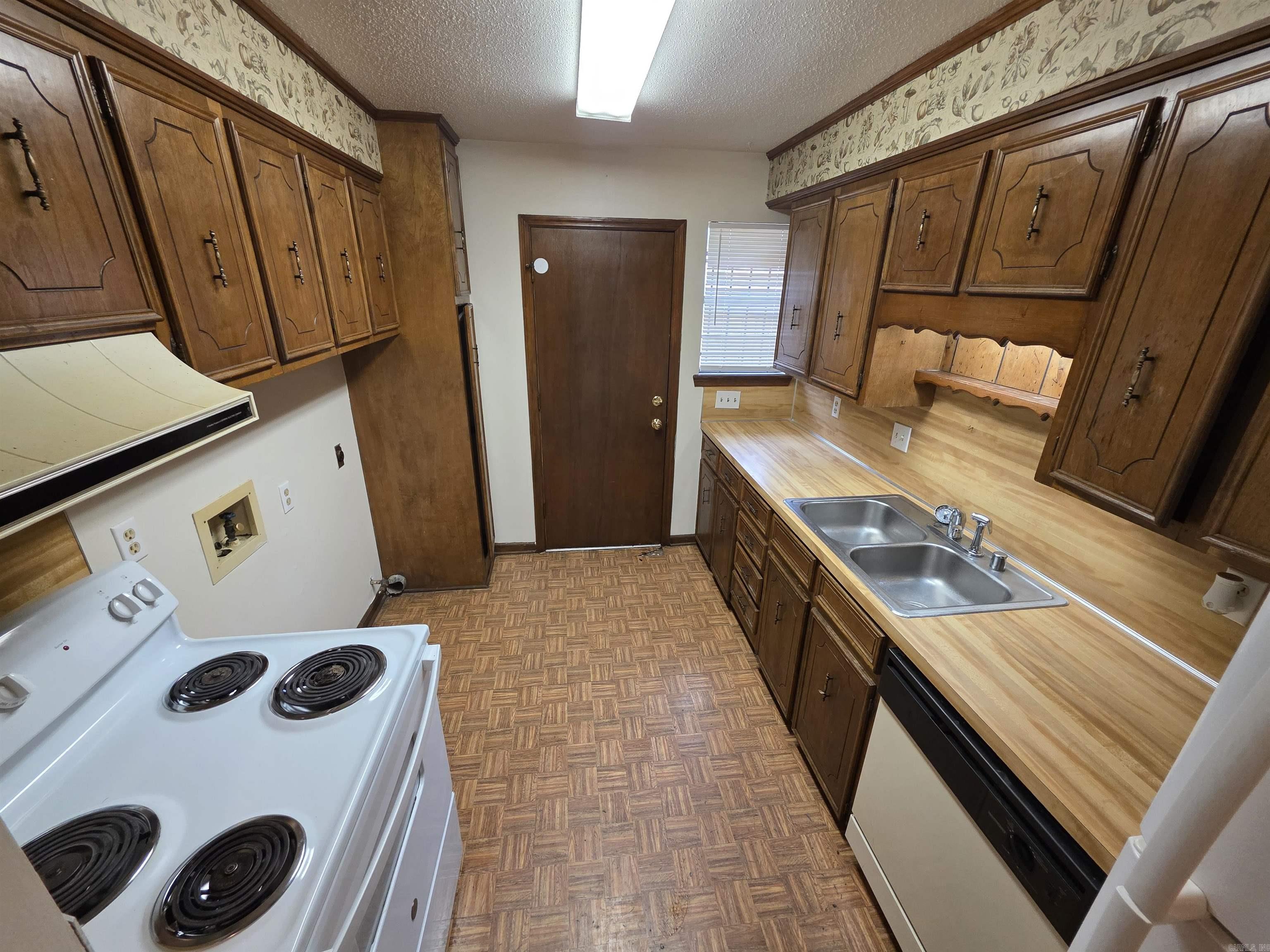 Bellevue L1 - Residential Lease