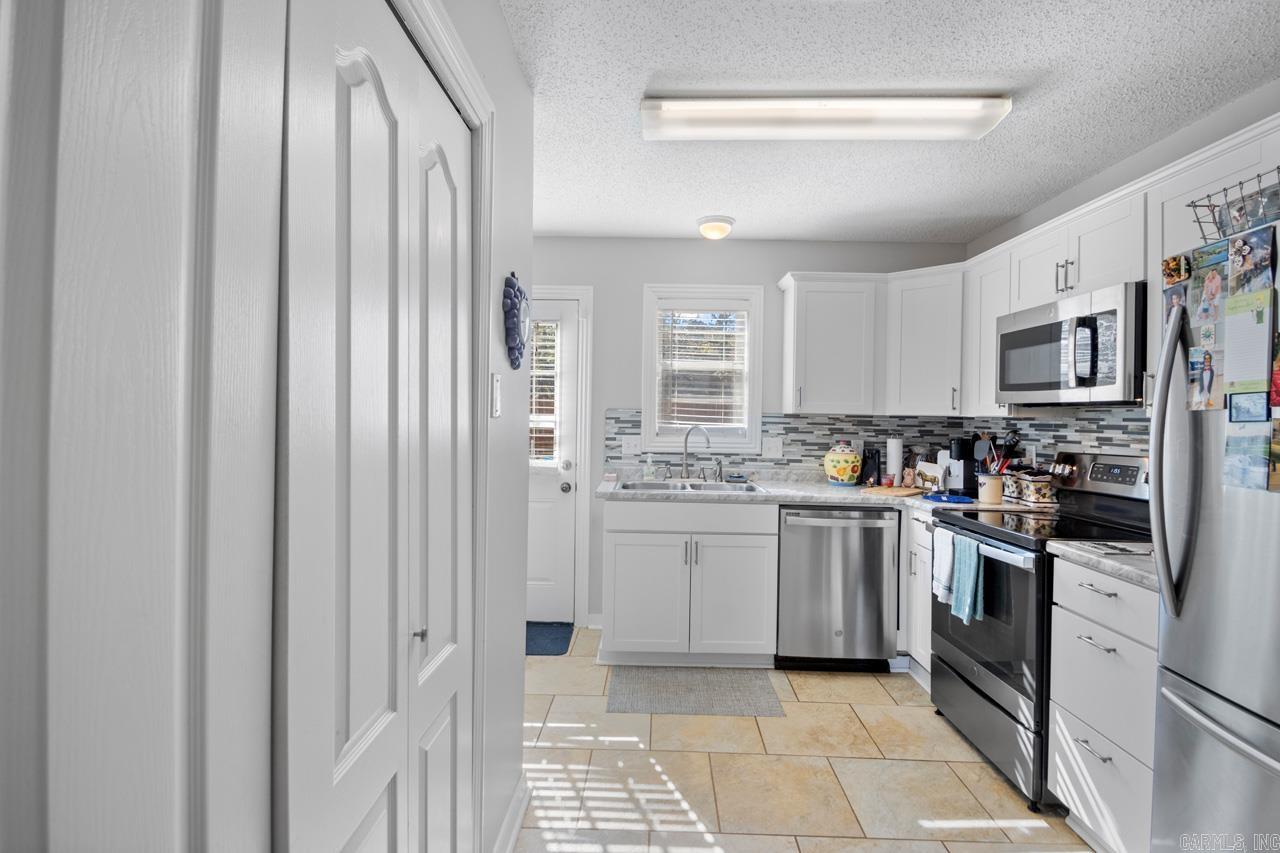 OAKCREST MANOR TWNHMS - Residential