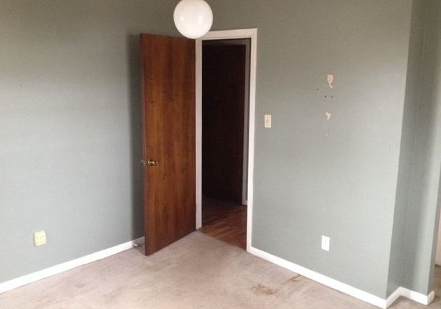 Pine Crest - Residential