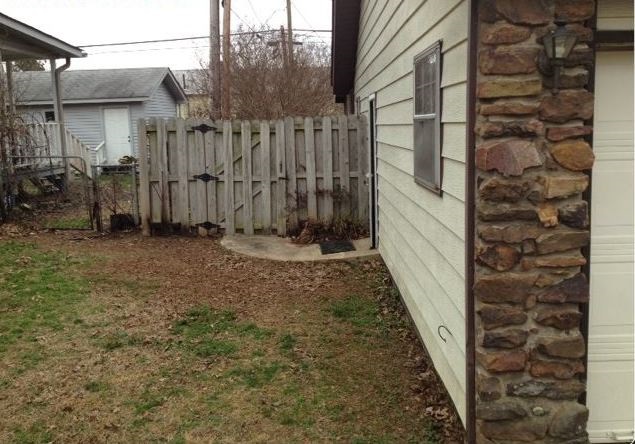 Pine Crest - Residential