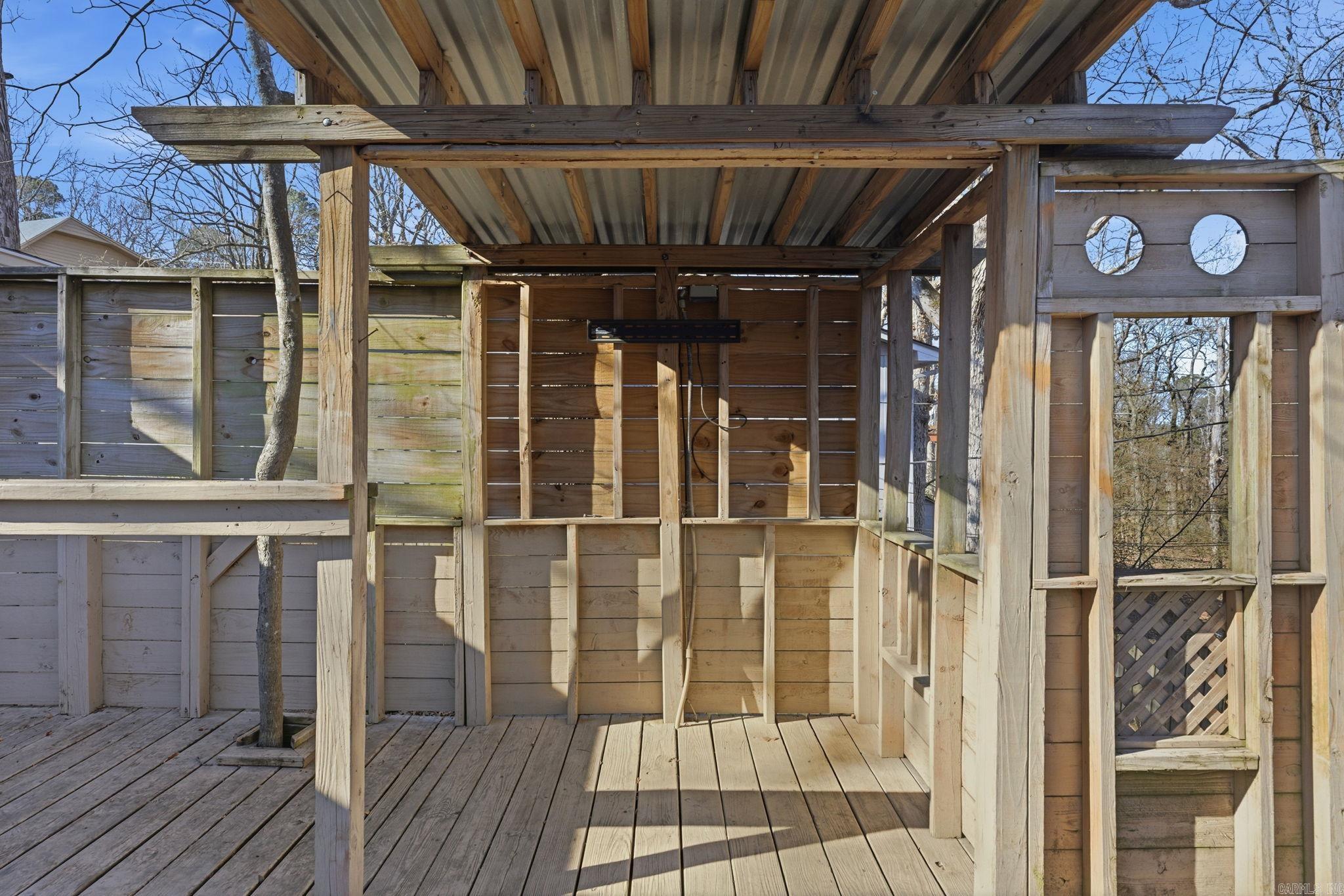 PLEASANT FOREST - Residential