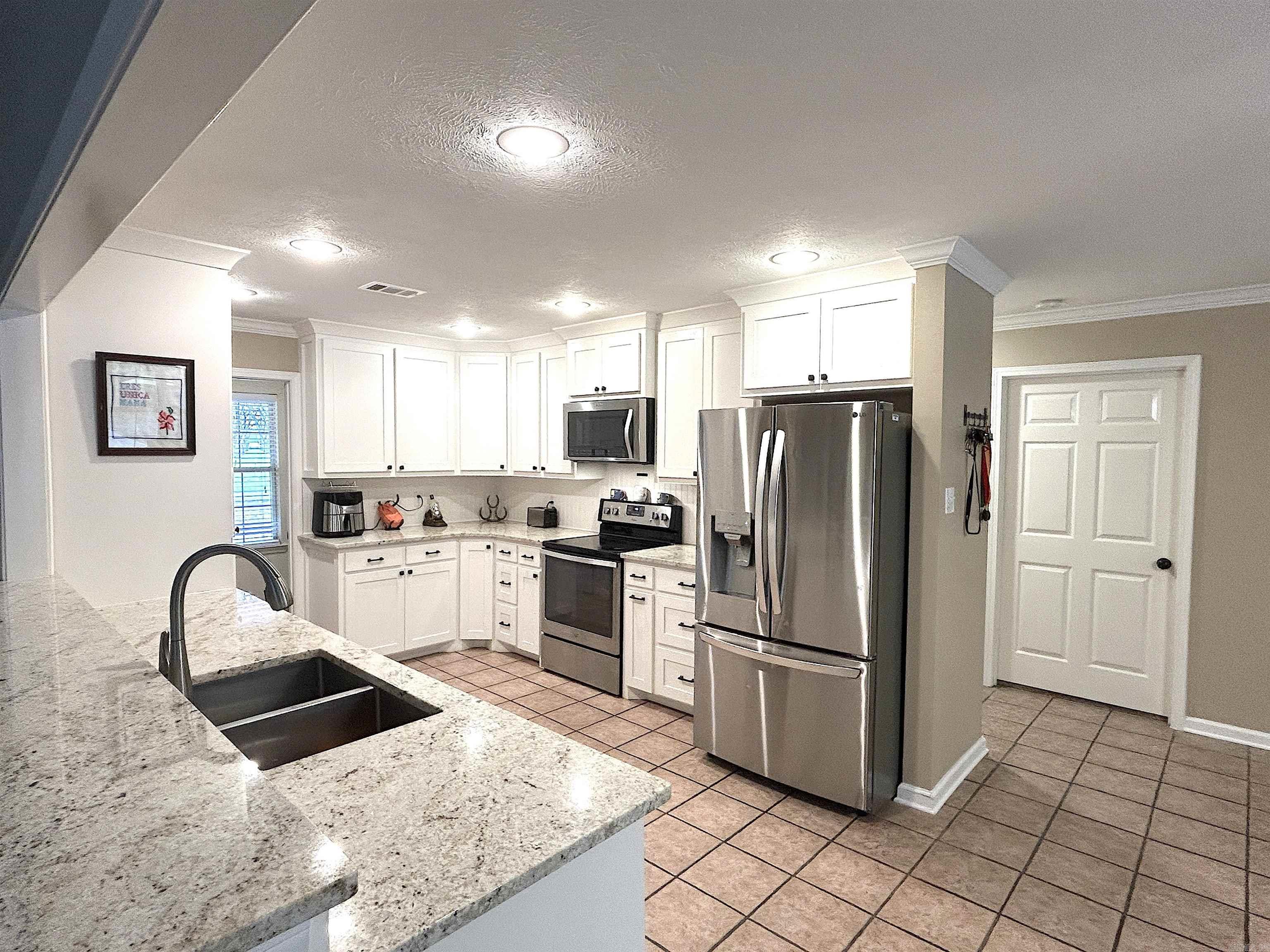 MAGNOLIA GROVE - Residential