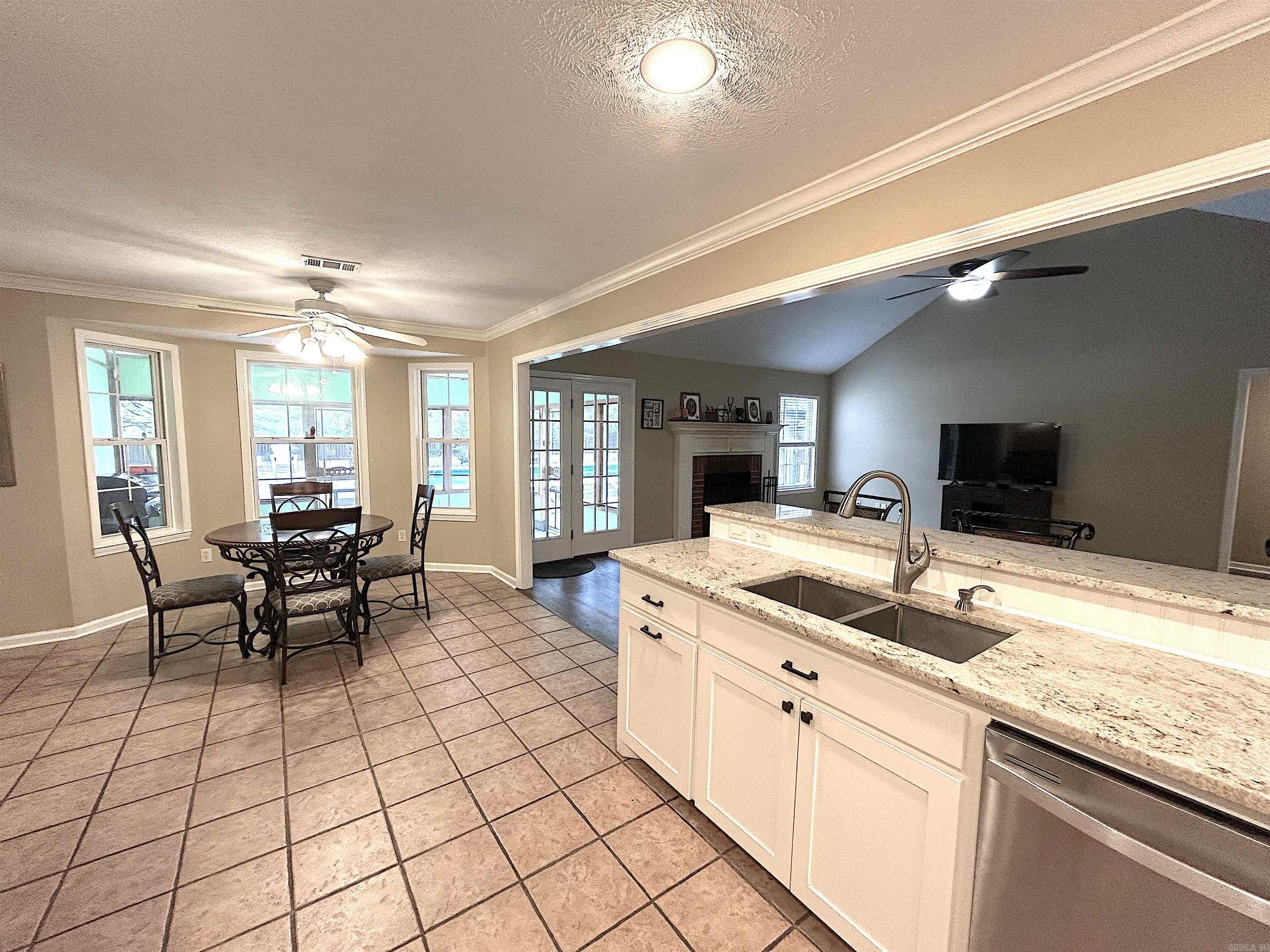 MAGNOLIA GROVE - Residential