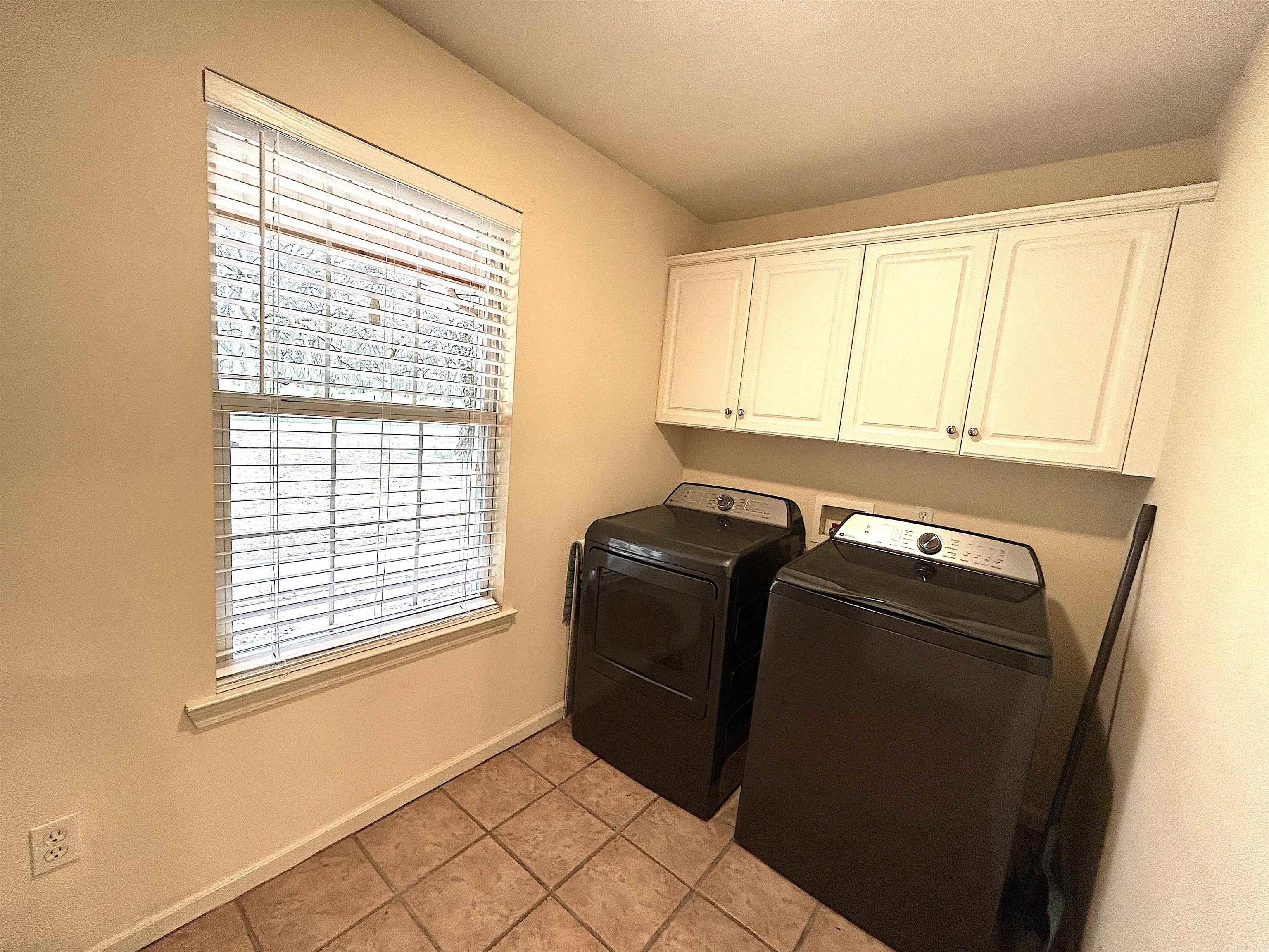 MAGNOLIA GROVE - Residential