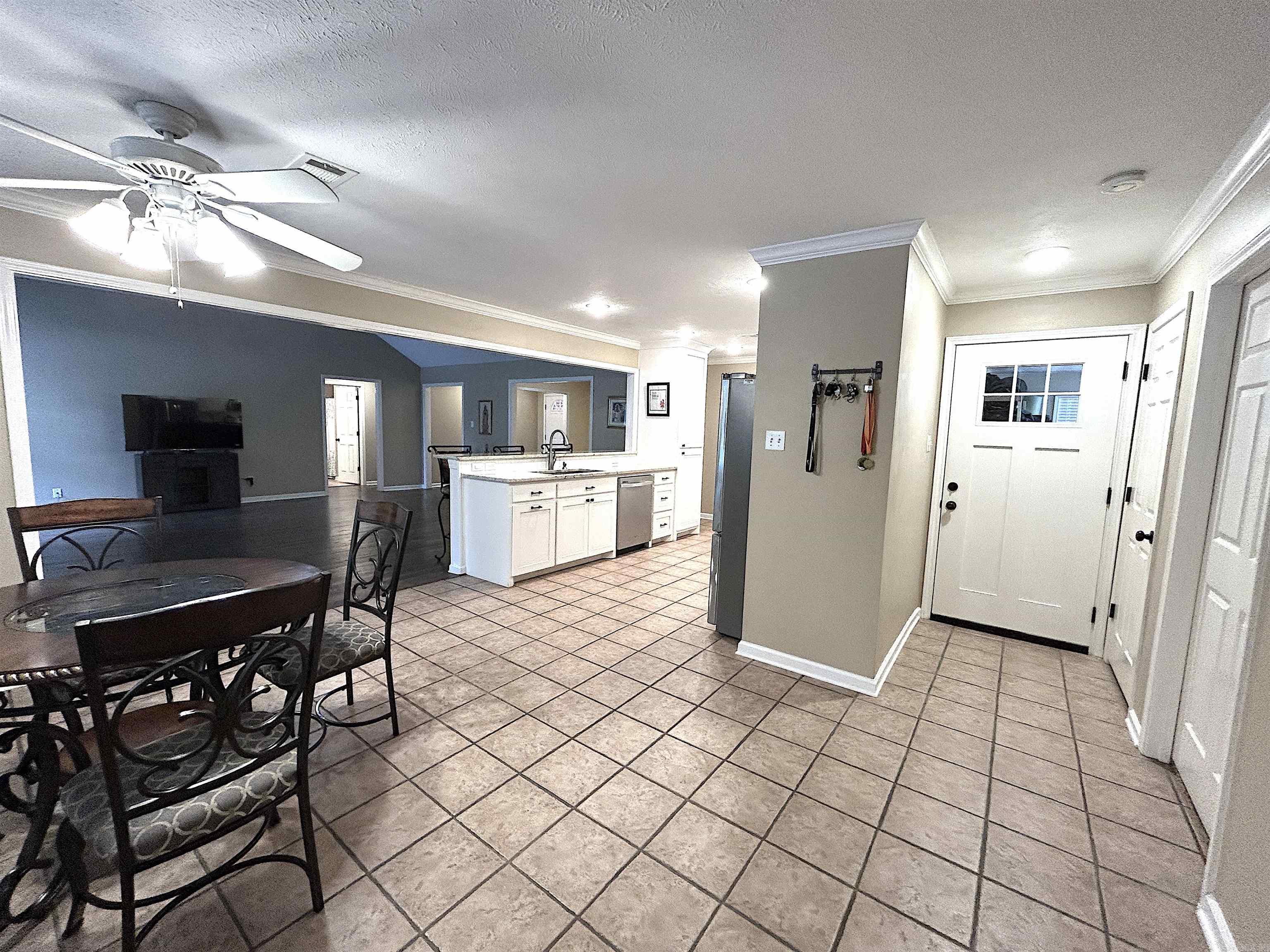 MAGNOLIA GROVE - Residential