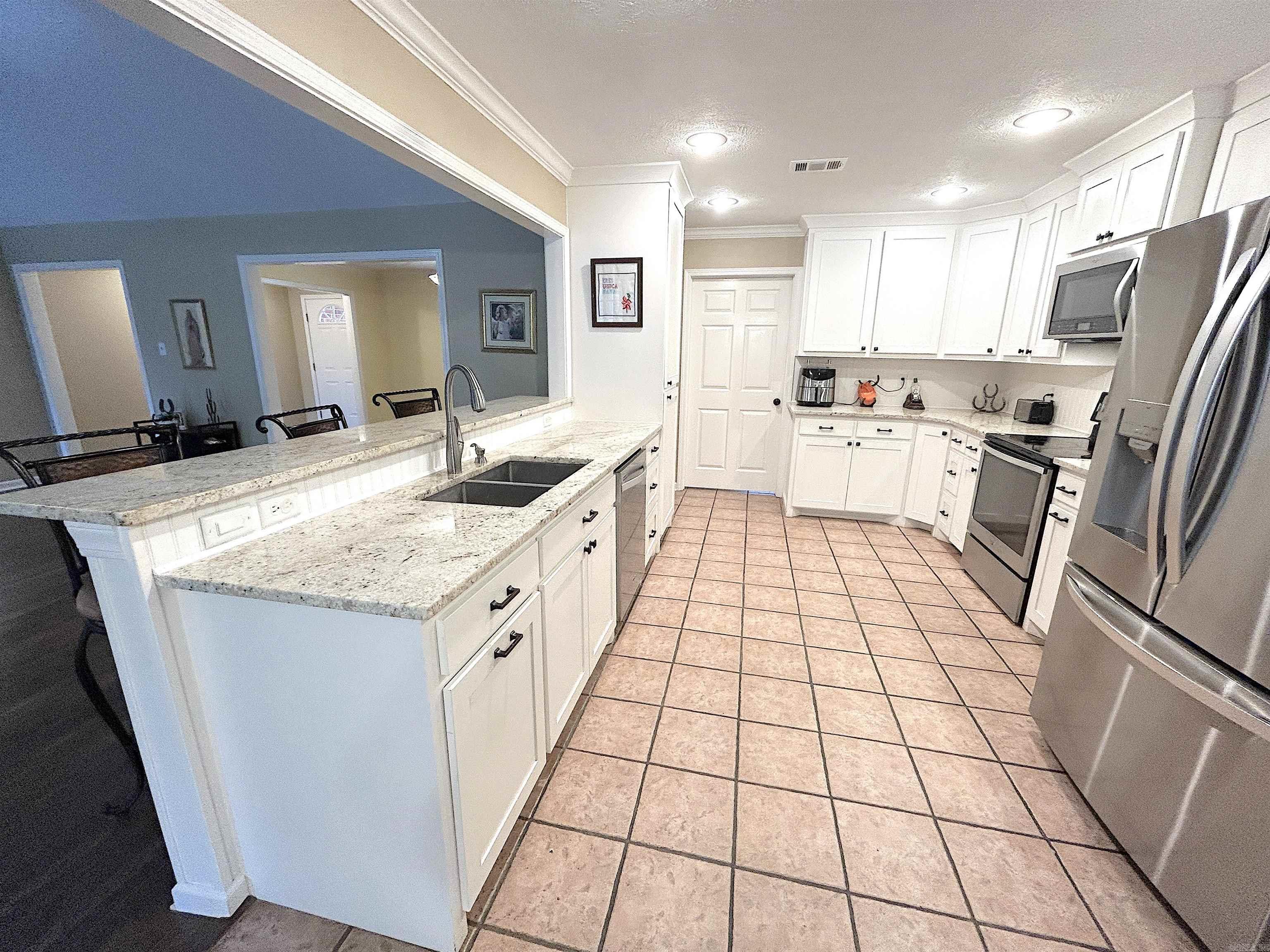 MAGNOLIA GROVE - Residential