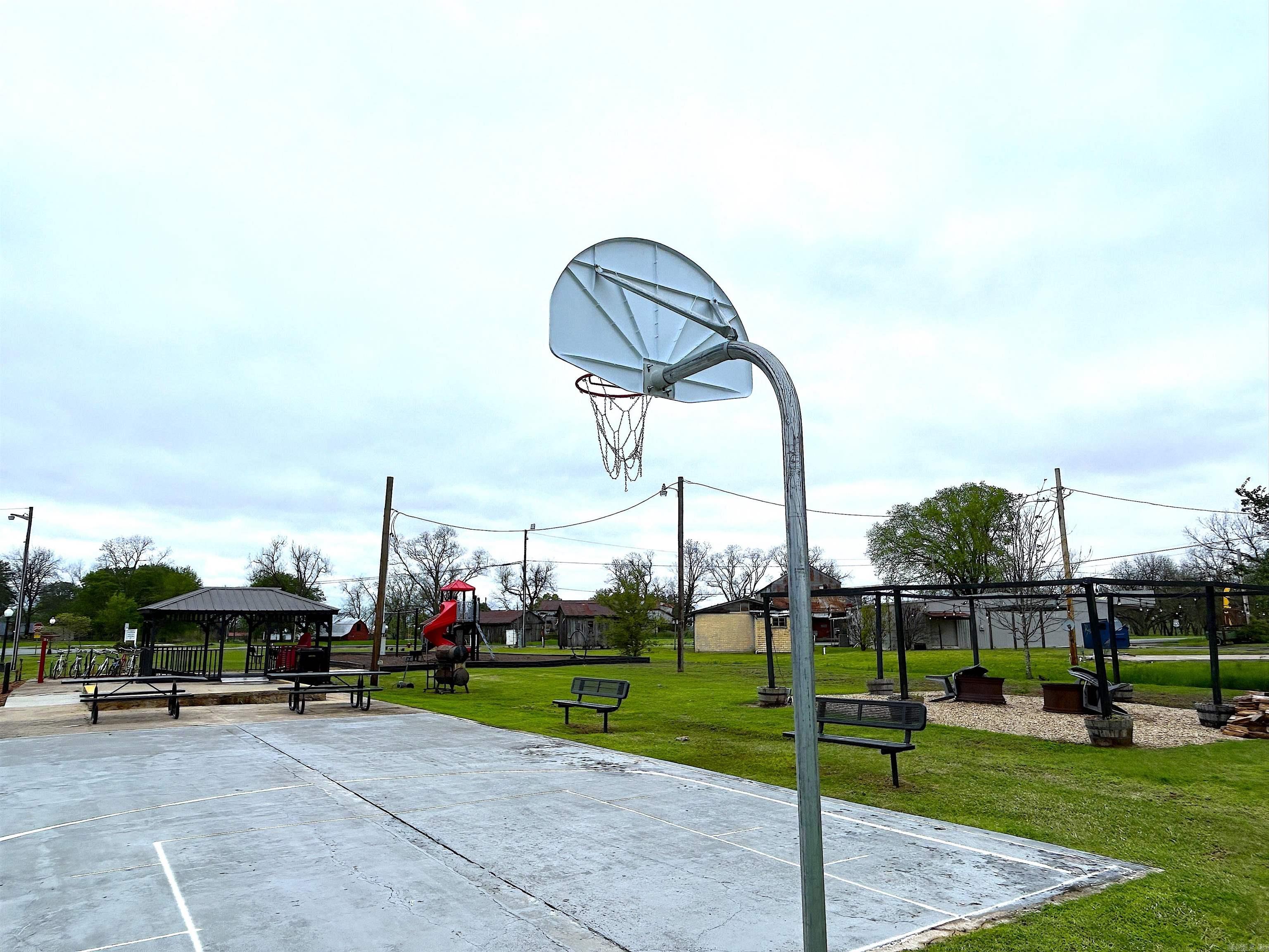 MAGNOLIA GROVE - Residential