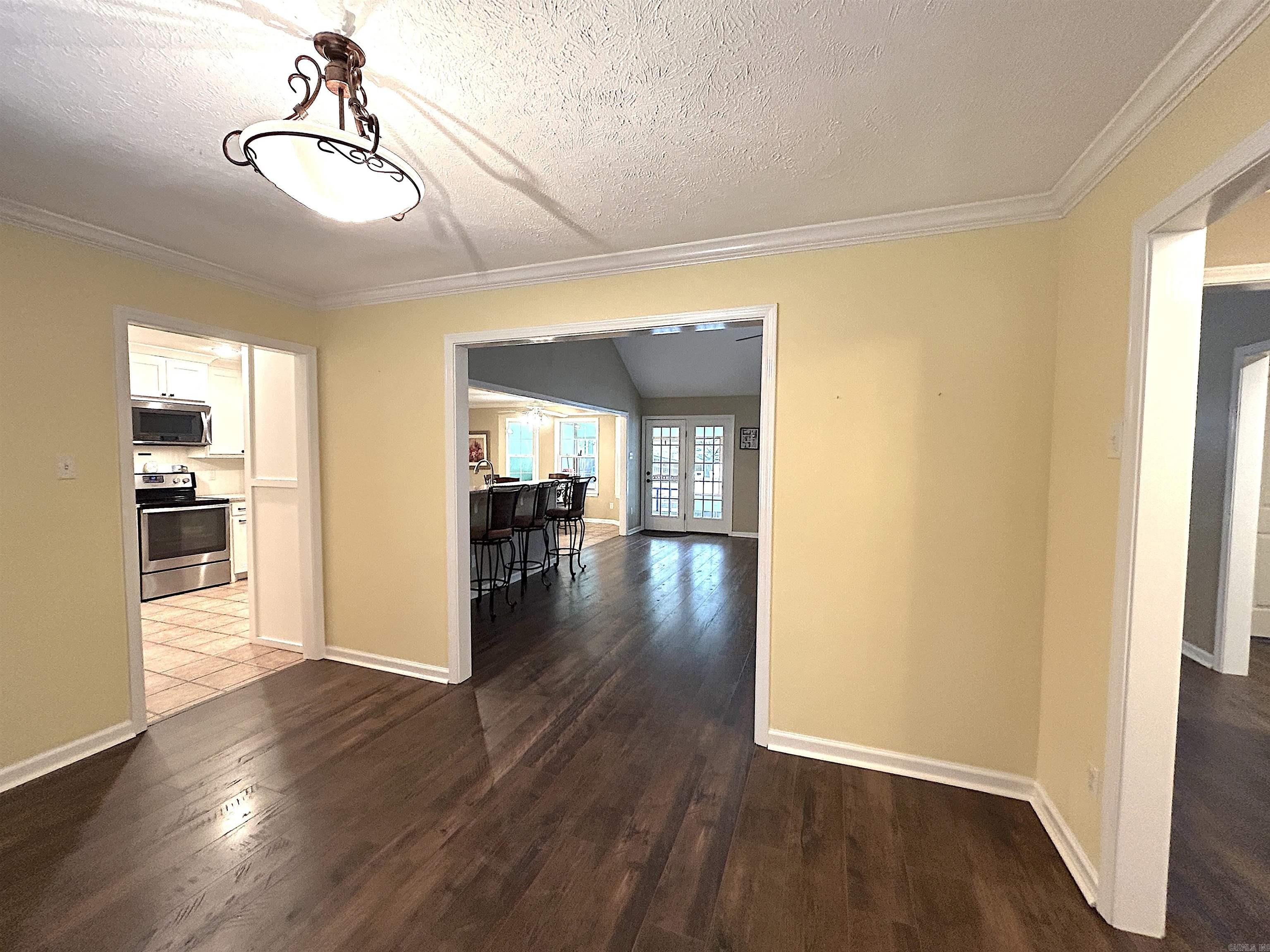 MAGNOLIA GROVE - Residential