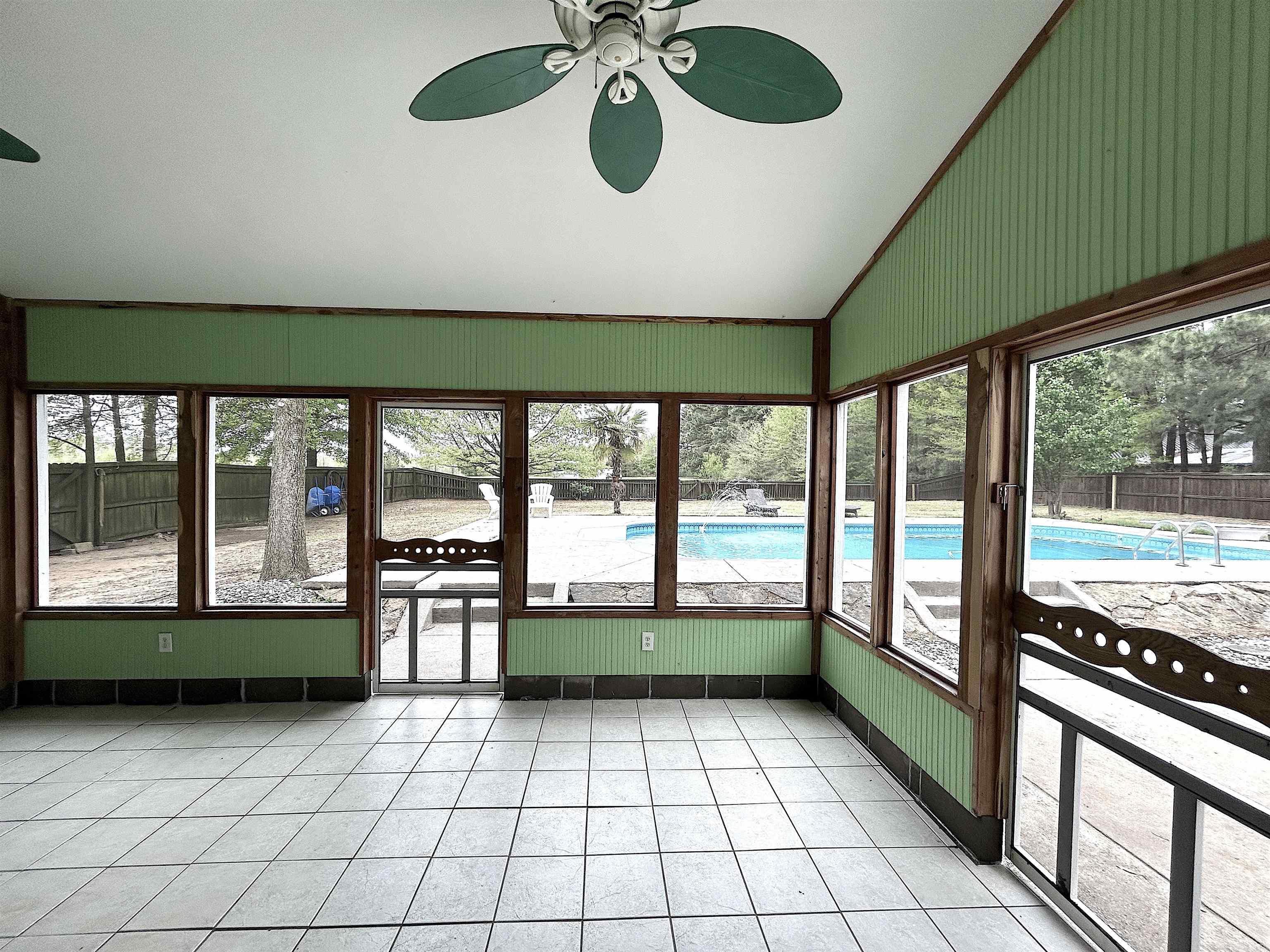 MAGNOLIA GROVE - Residential