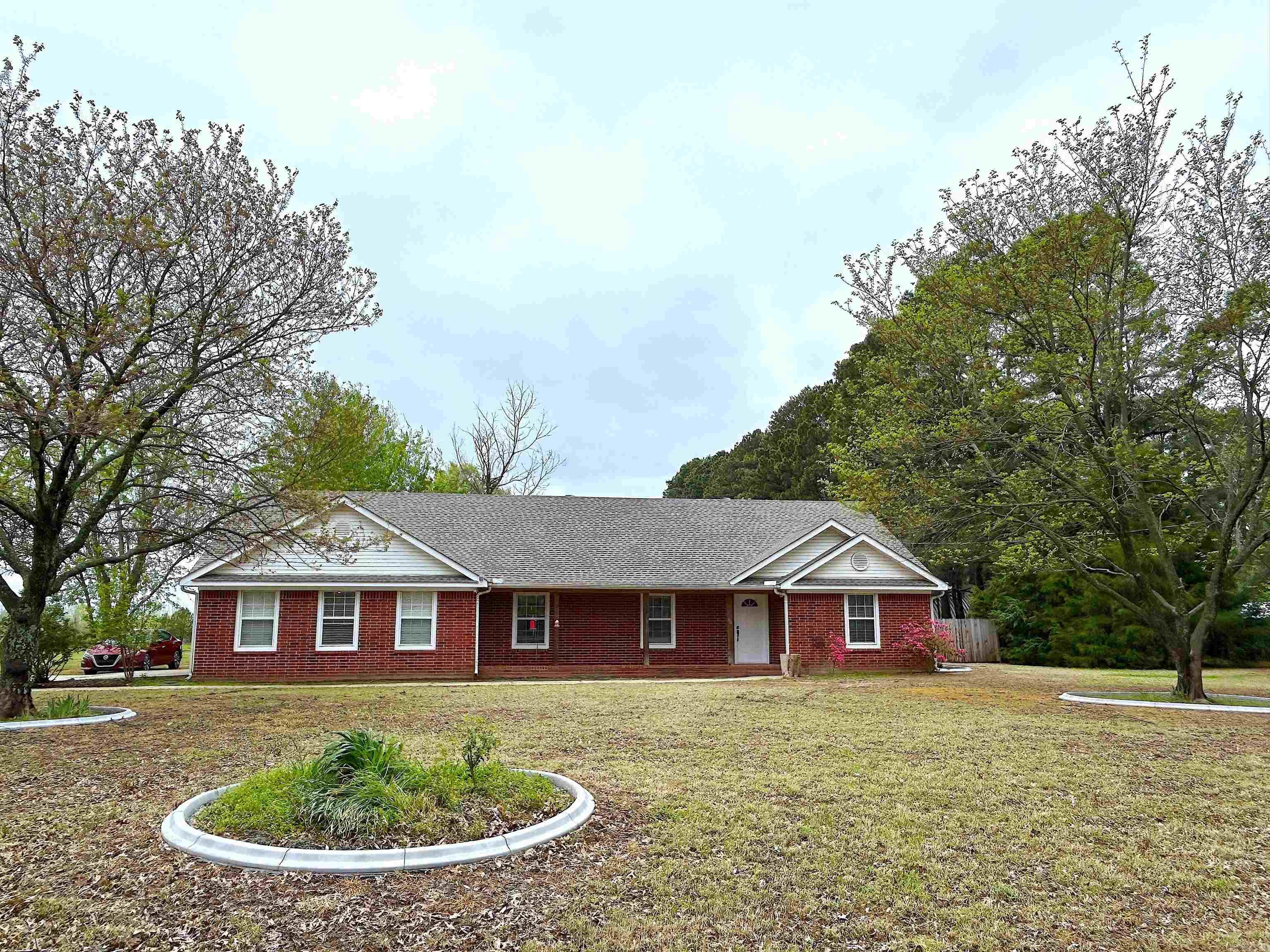 MAGNOLIA GROVE - Residential