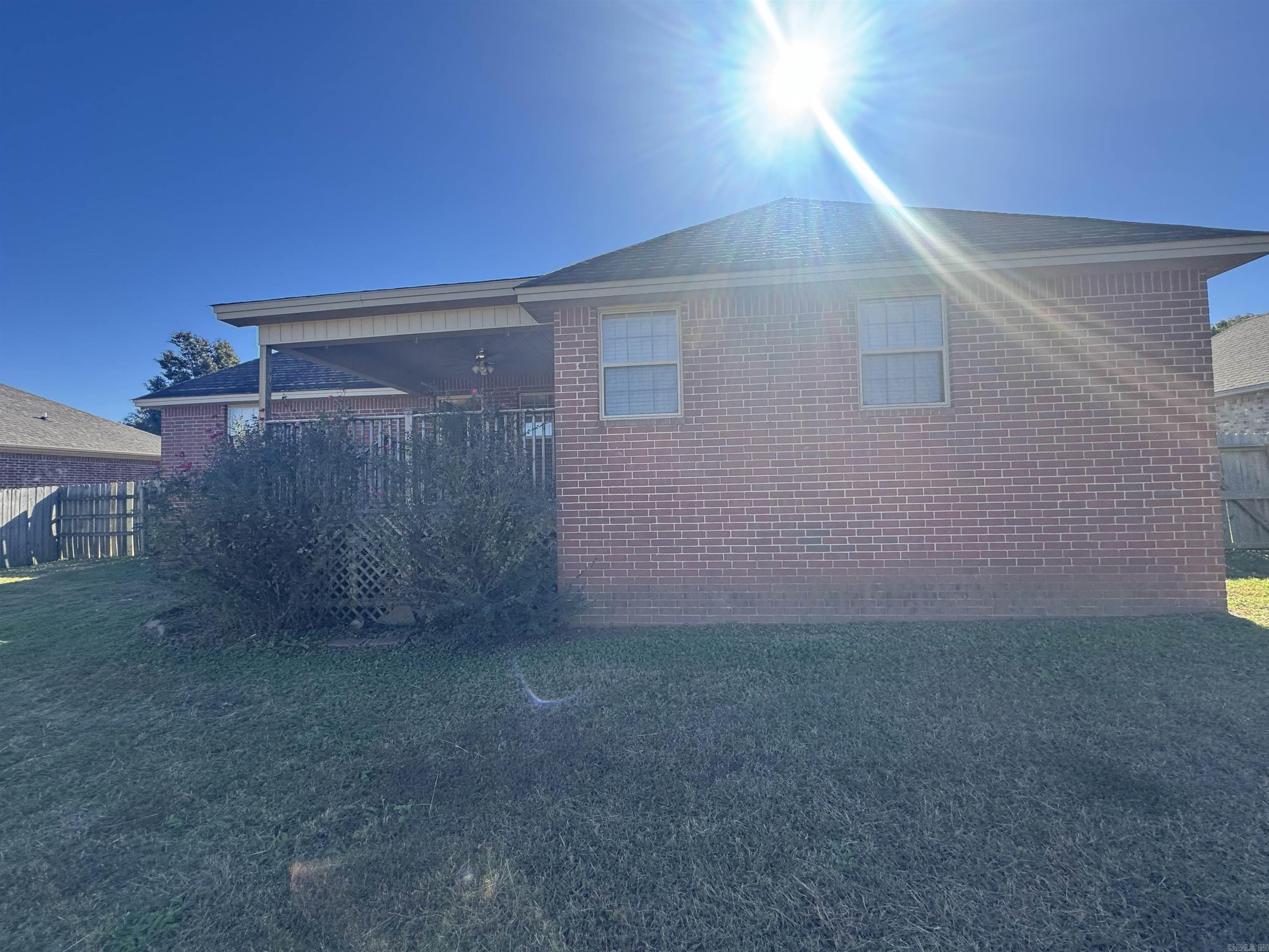 SKYLINE MEADOWS - Residential