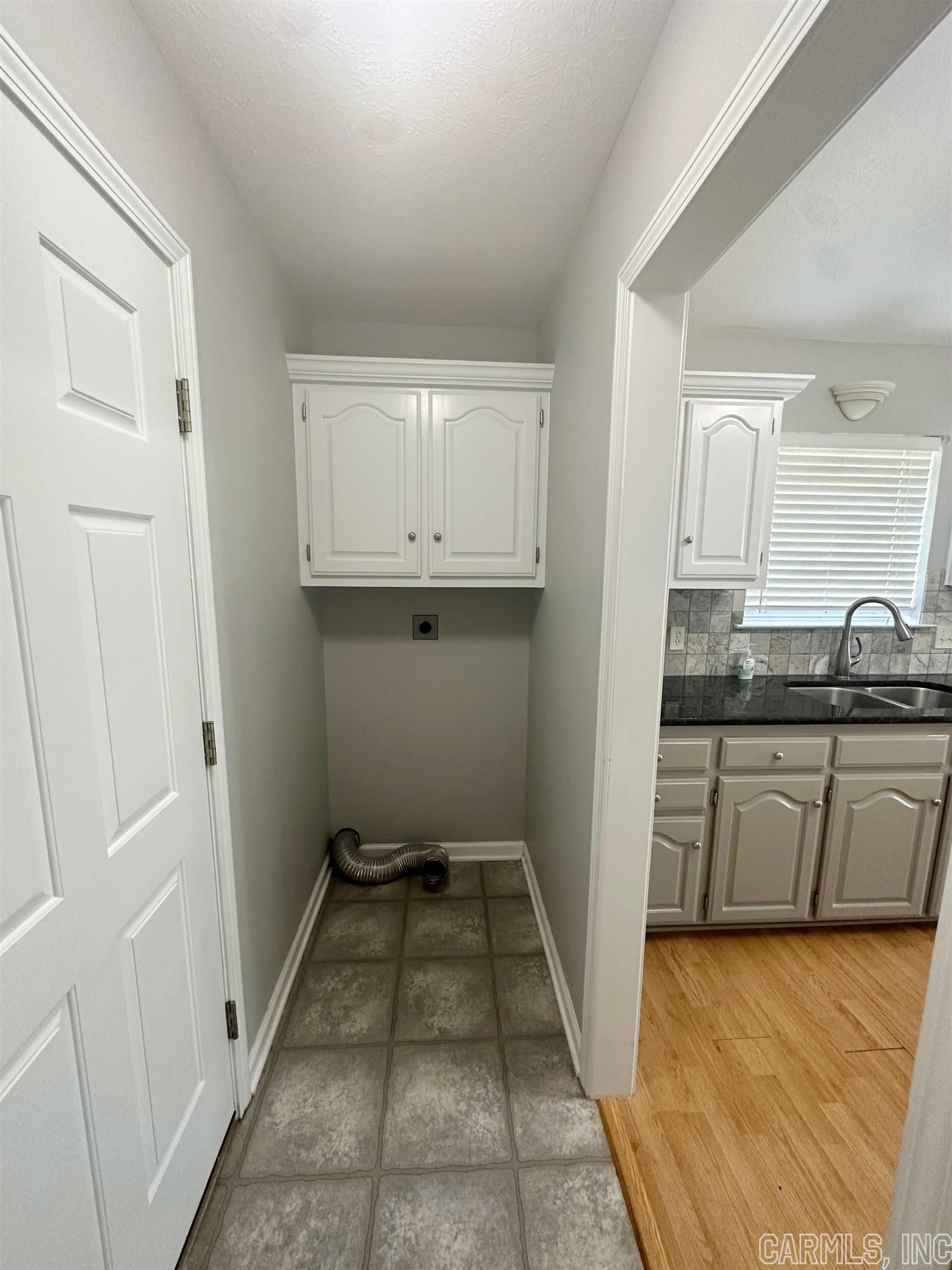 RIDGEFIELD - Residential