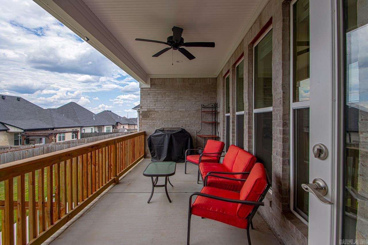 ROBYNMAR - Residential