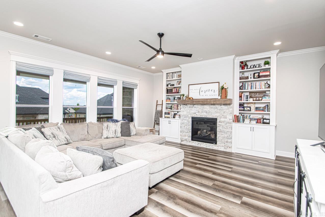 ROBYNMAR - Residential