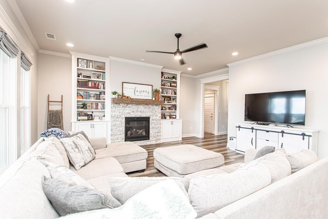 ROBYNMAR - Residential