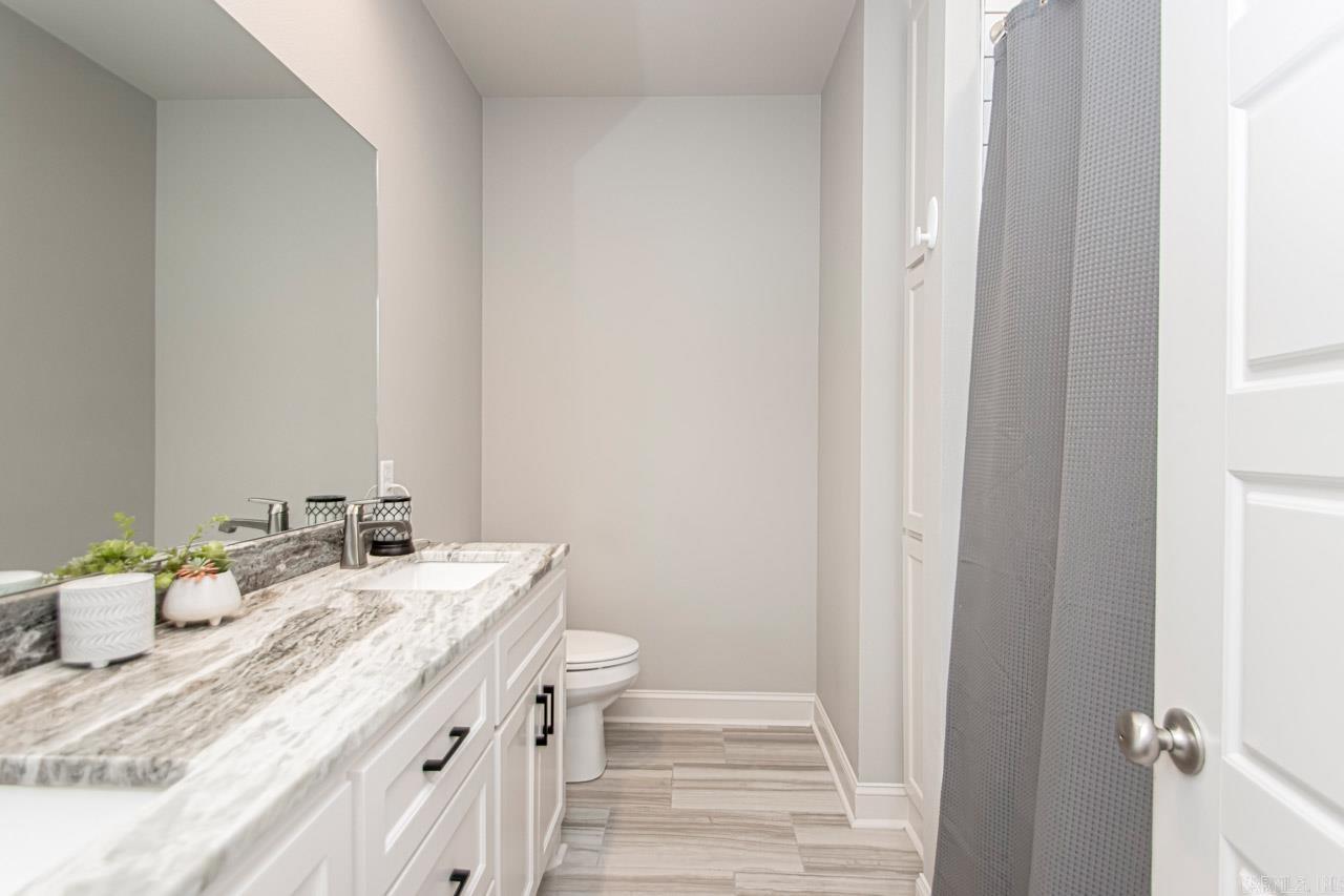 ROBYNMAR - Residential