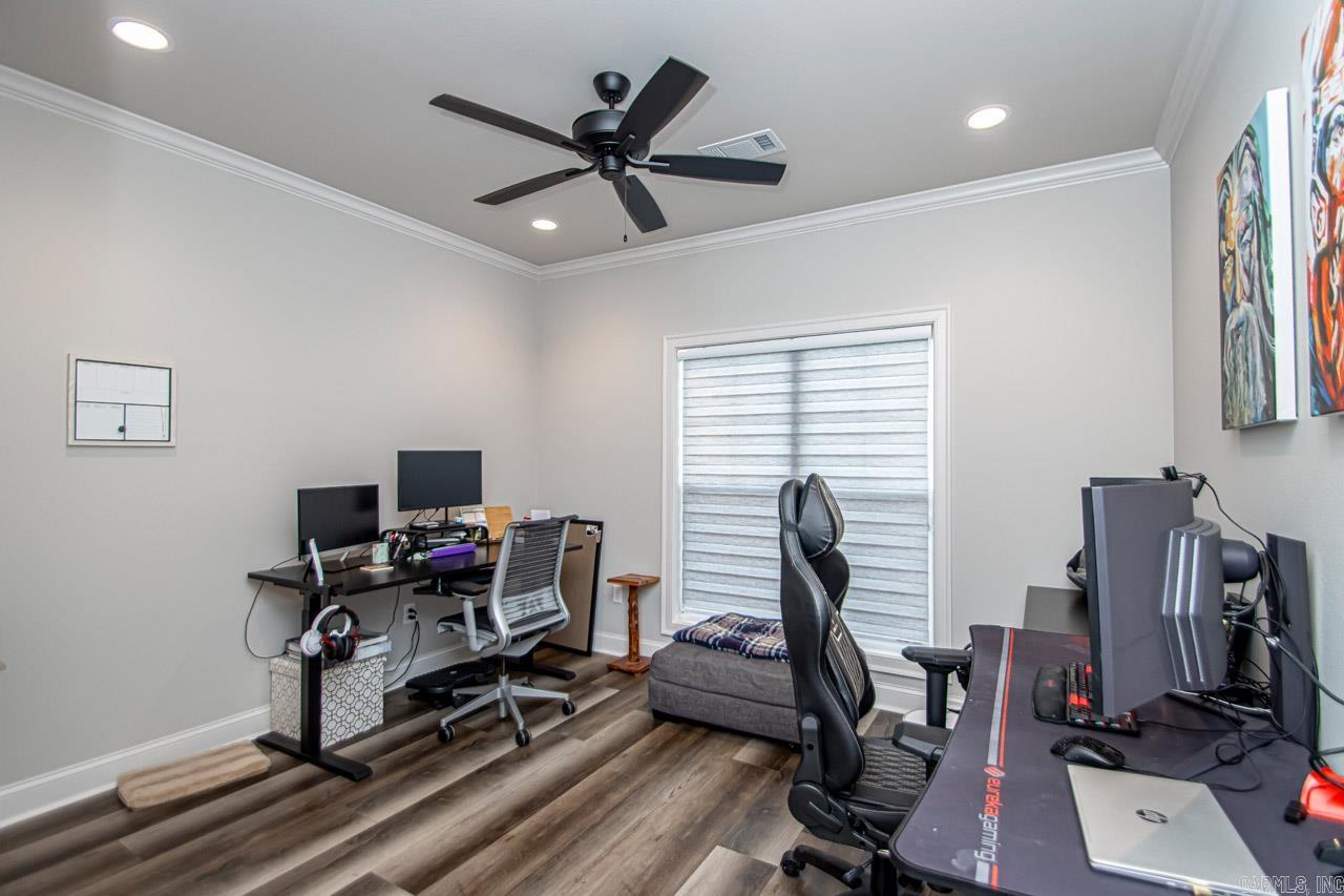 ROBYNMAR - Residential