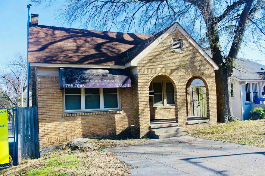 Prime Salon Opportunity | North Little Rock  An exceptional opportunity to acquire a fully equipped barber/beauty salon in a strategic North Little Rock location — just minutes from the thriving Argenta Arts District. Thoughtfully laid out for both functionality and client comfort, the space includes: • Three stylist stations • Dedicated shampoo area with plumbing in place • Private dryer room • Inviting client waiting area • Staff break room Ideal for a seasoned stylist launching their own brand, a New Stylist, or an investor seeking a ready-to-operate commercial space. Position your business in a growing, high-visibility corridor with strong surrounding commerce and community traffic.