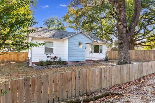 1413 PORTER ST, MALVERN, AR 72104 - Image 8501d5da48e83e1c7c2f908ac04e9ae5/1007004377