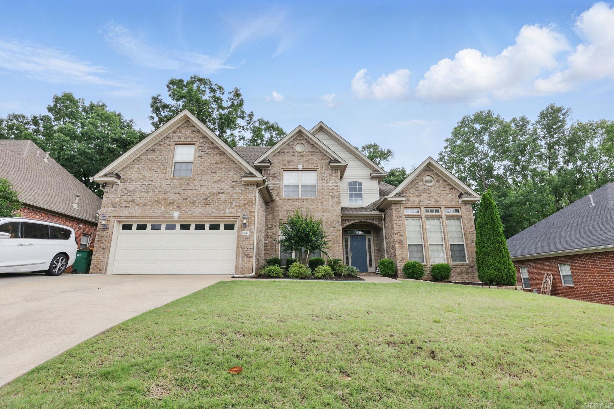 WOODLANDS EDGE - Residential