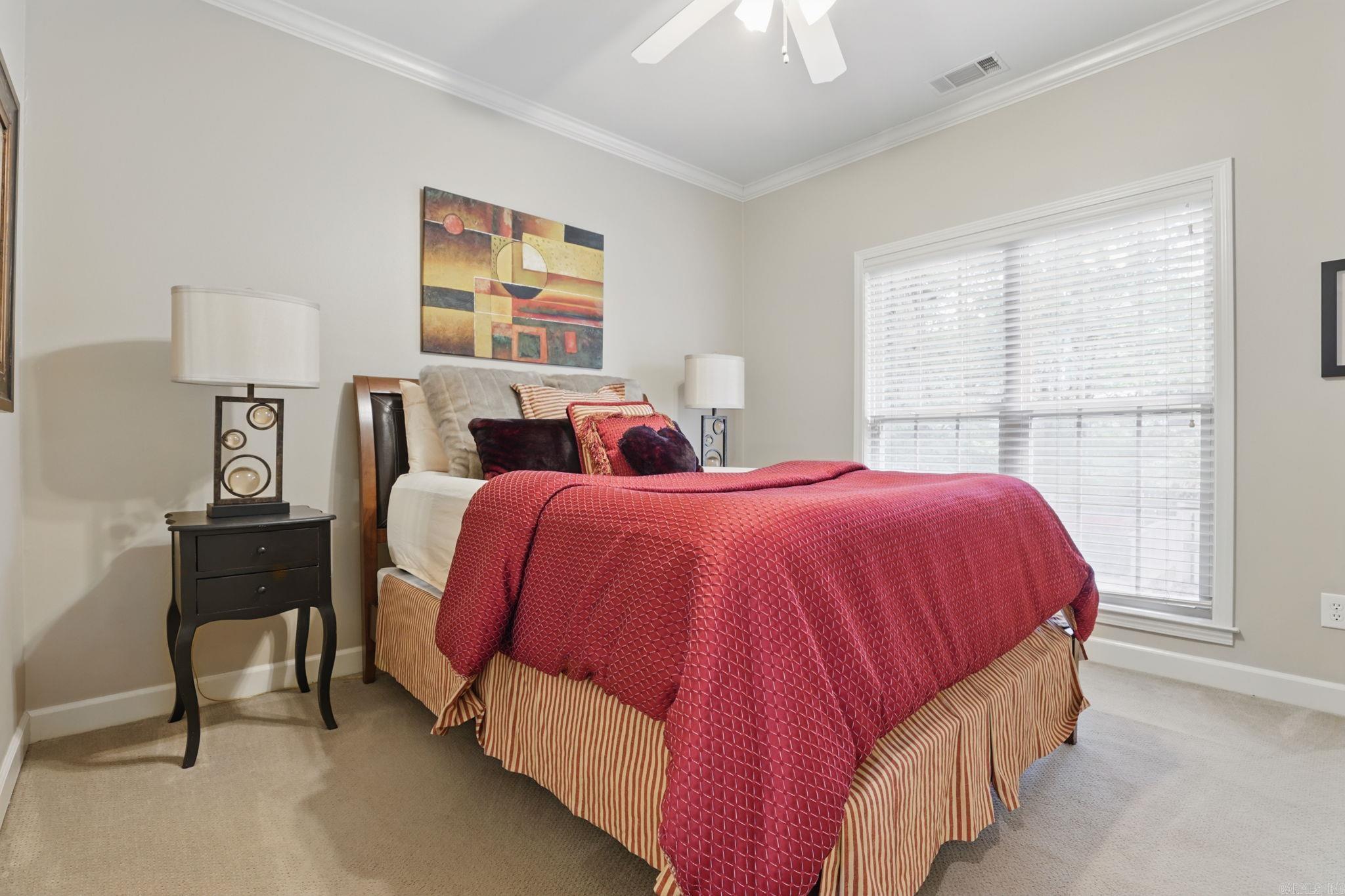 WOODLANDS EDGE - Residential