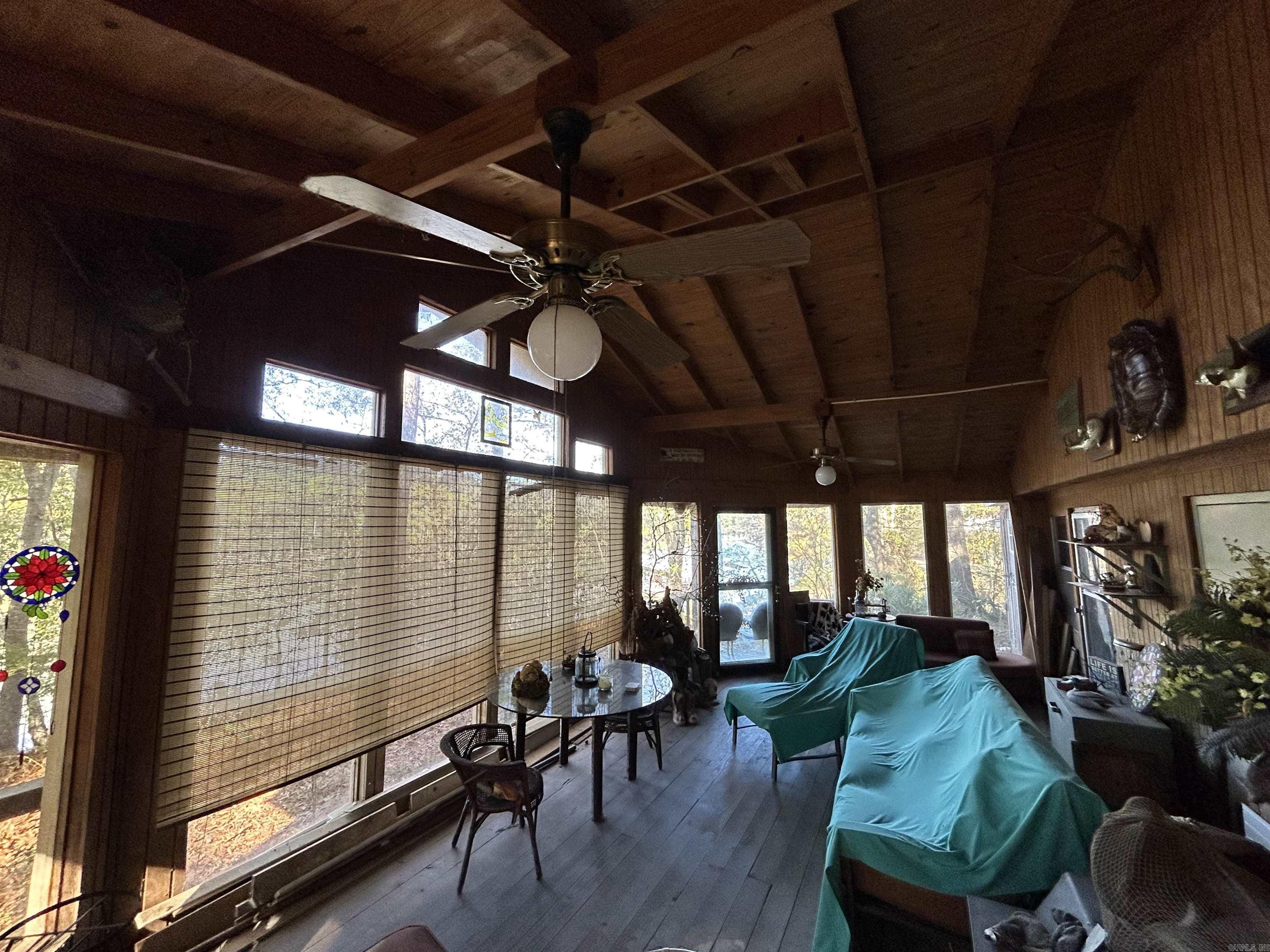 Maddox Bay - Residential