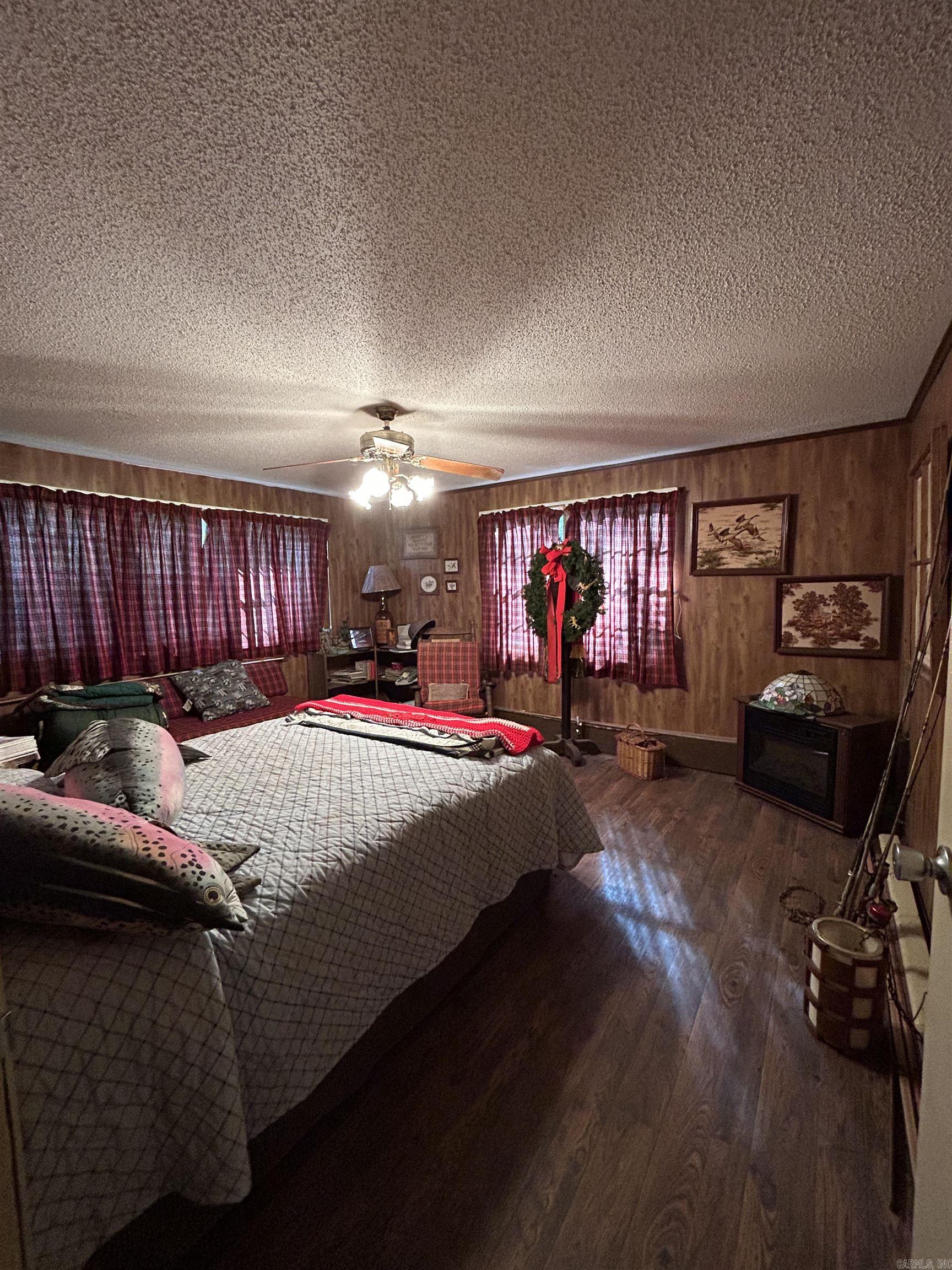 Maddox Bay - Residential