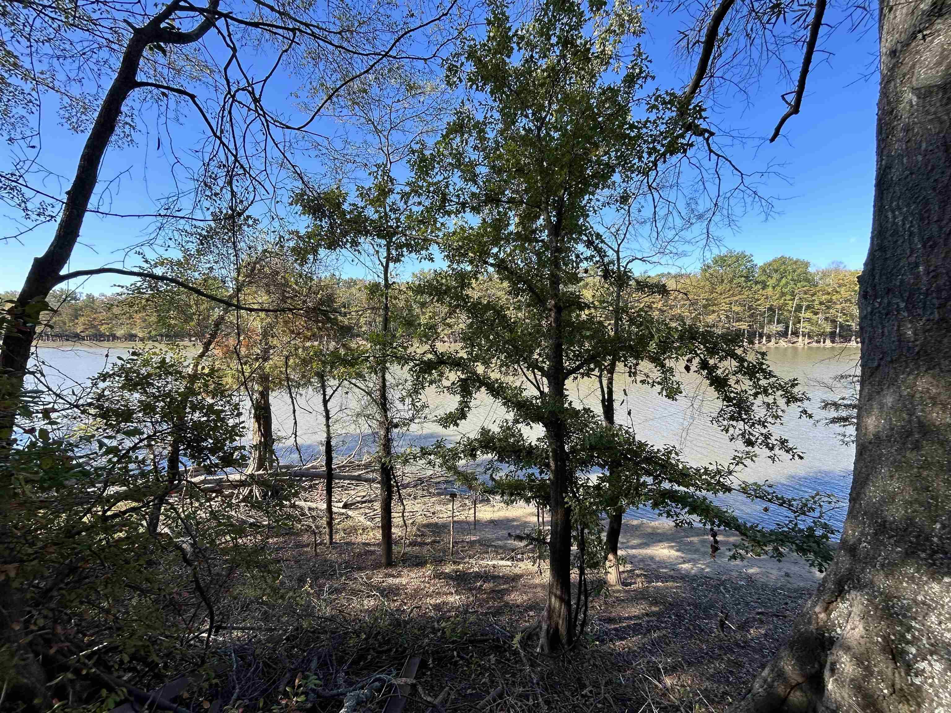 Maddox Bay - Residential