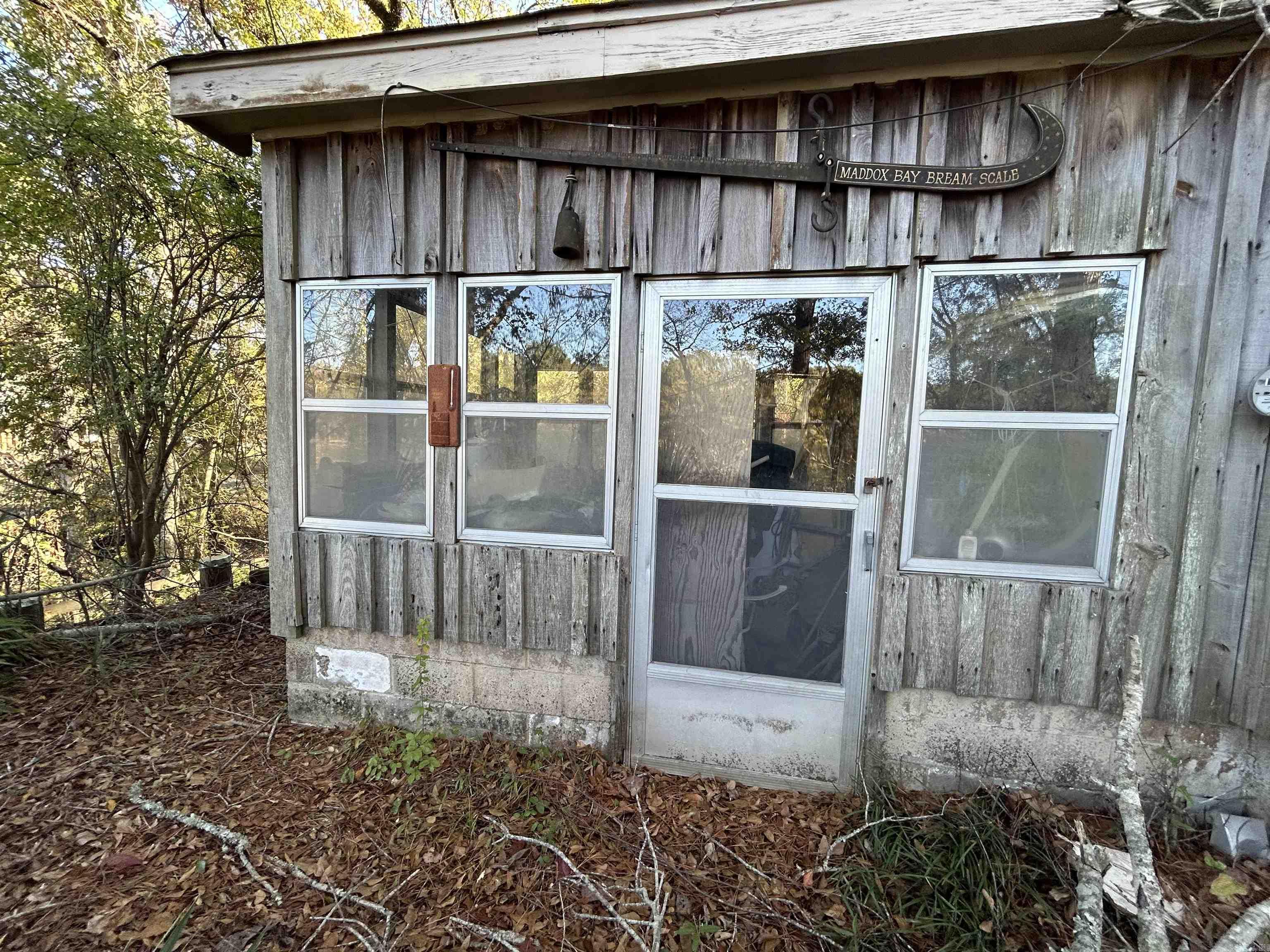 Maddox Bay - Residential