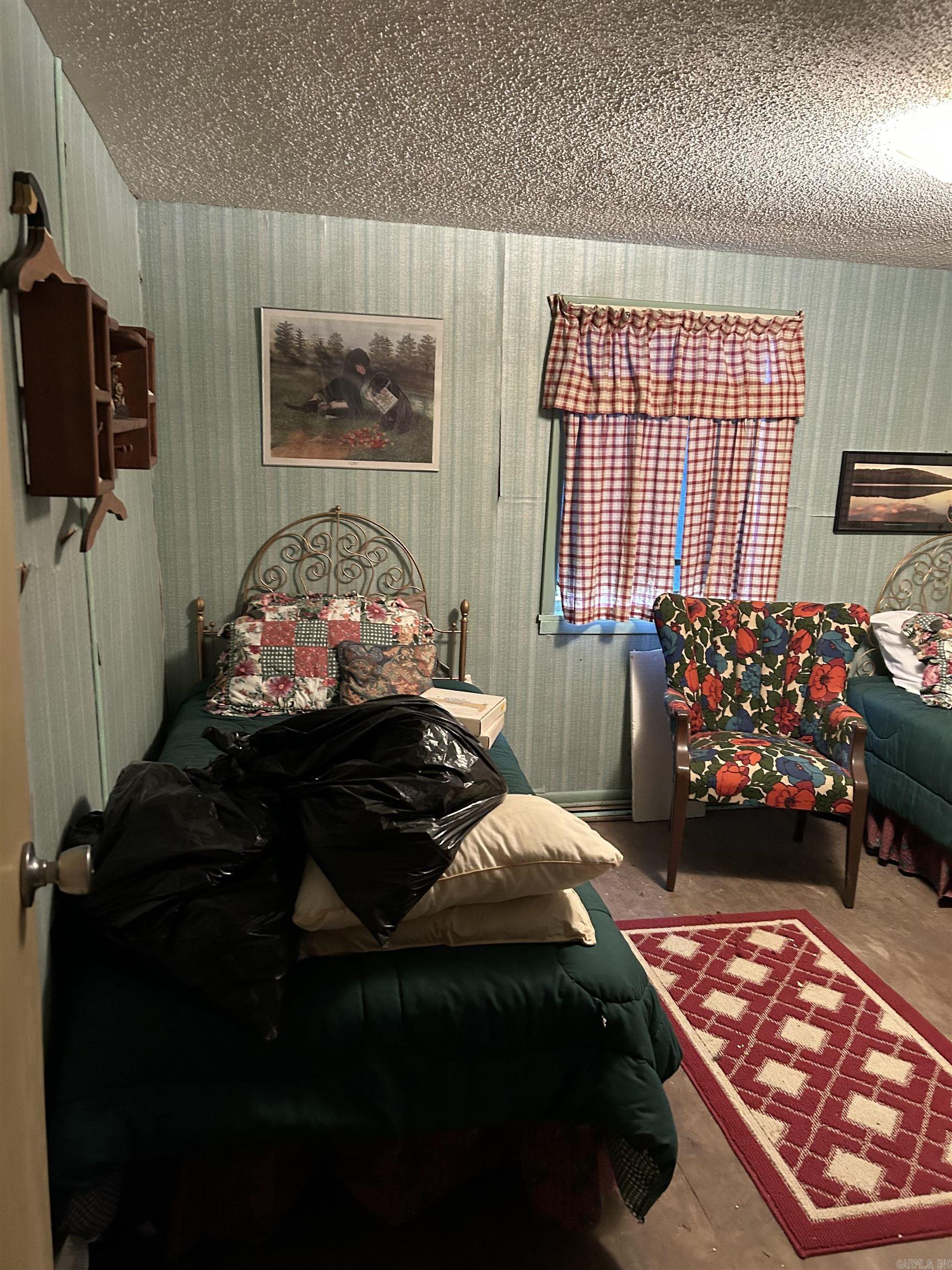 Maddox Bay - Residential