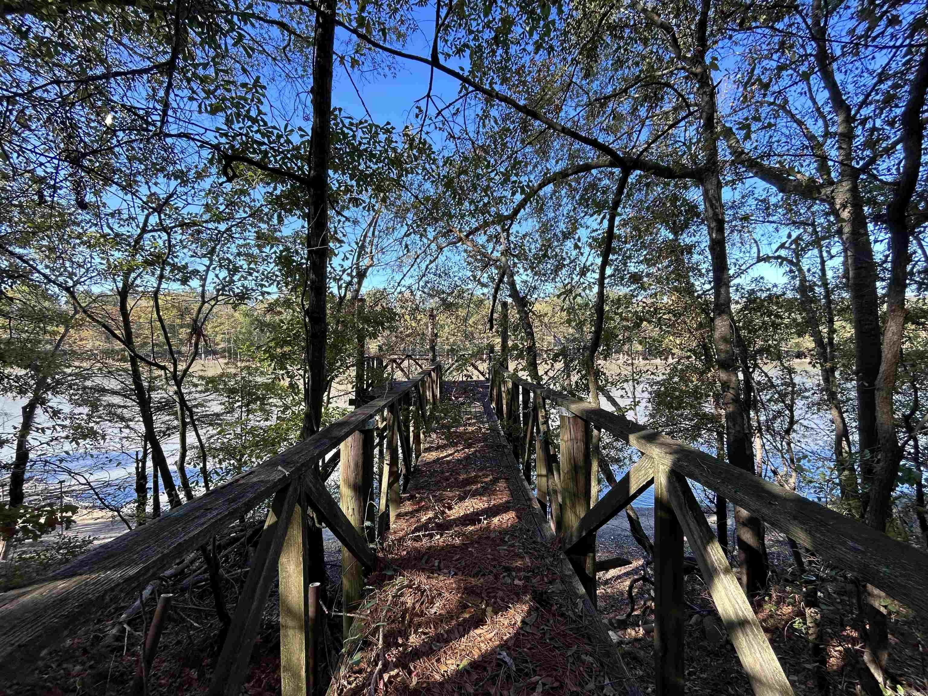 Maddox Bay - Residential