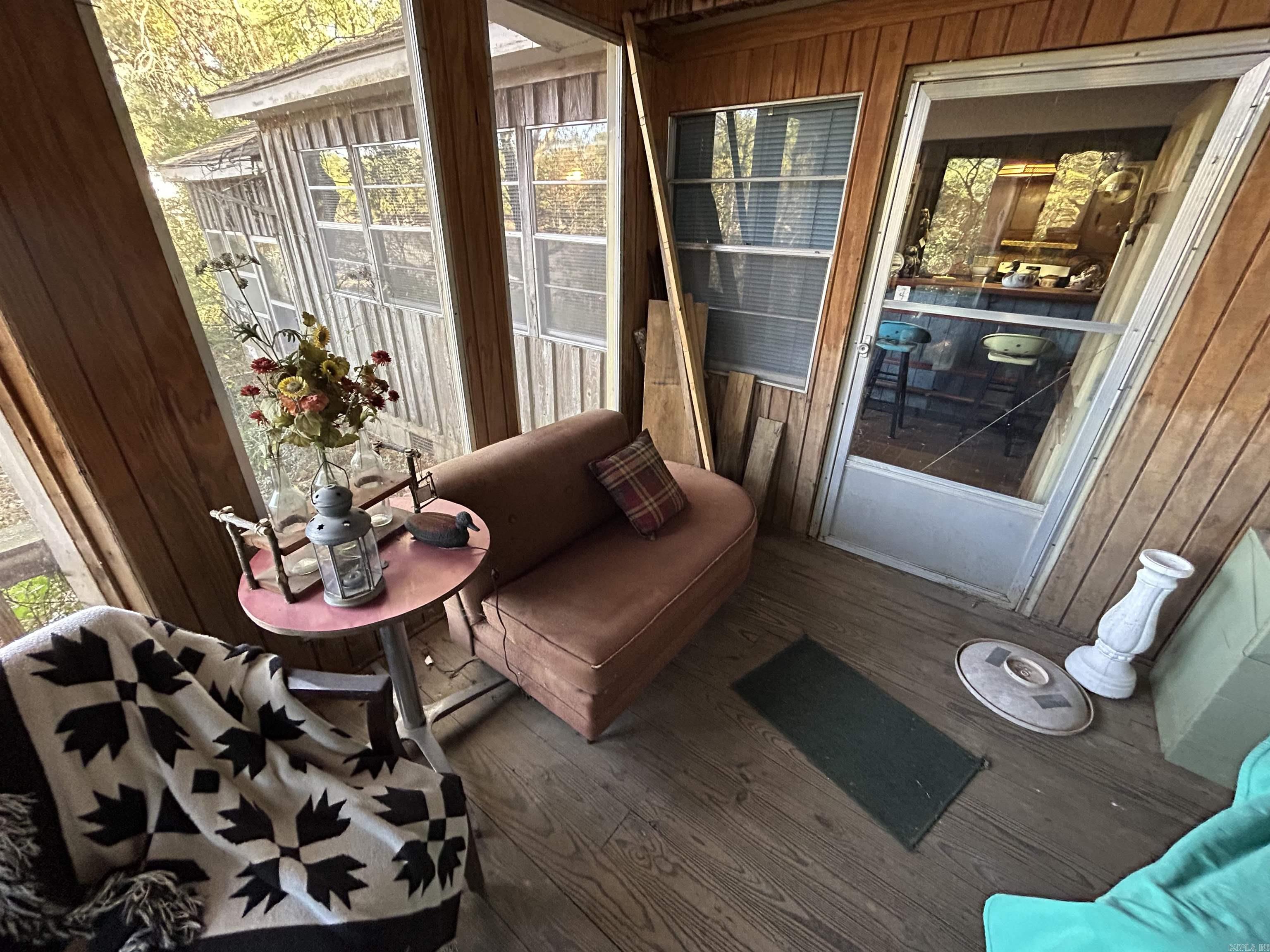 Maddox Bay - Residential