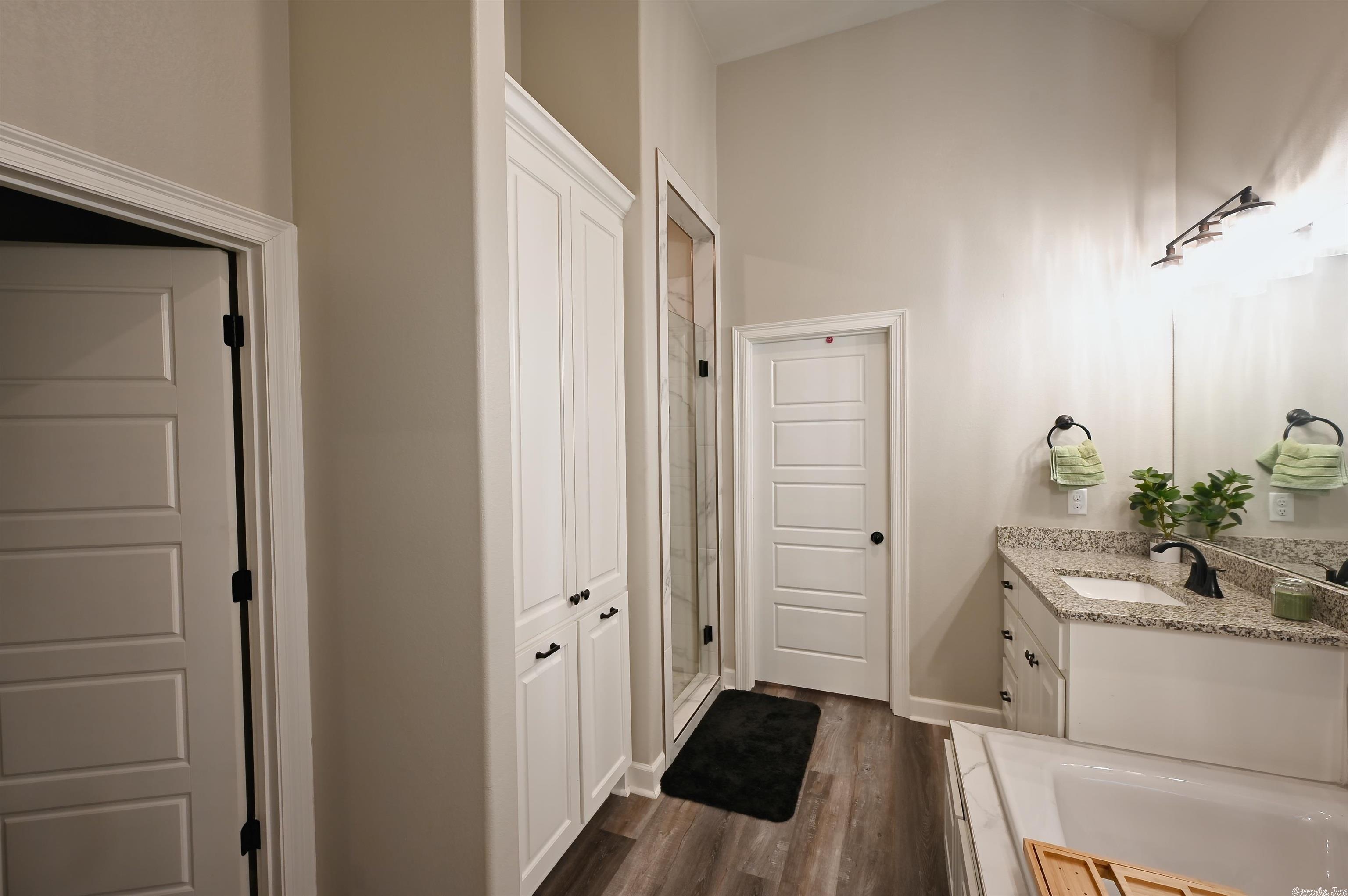 BENT TREE ESTATES - Residential