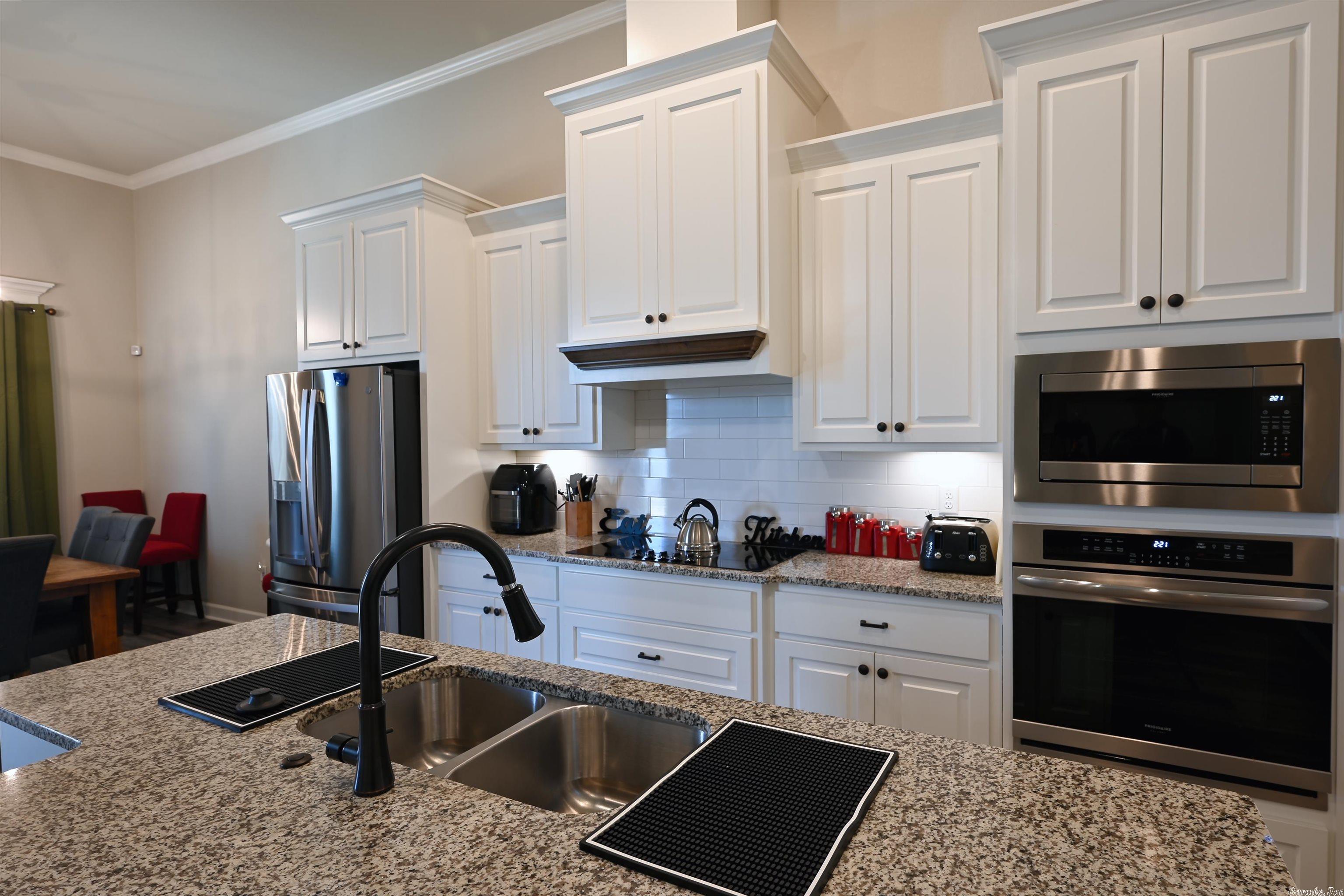 BENT TREE ESTATES - Residential