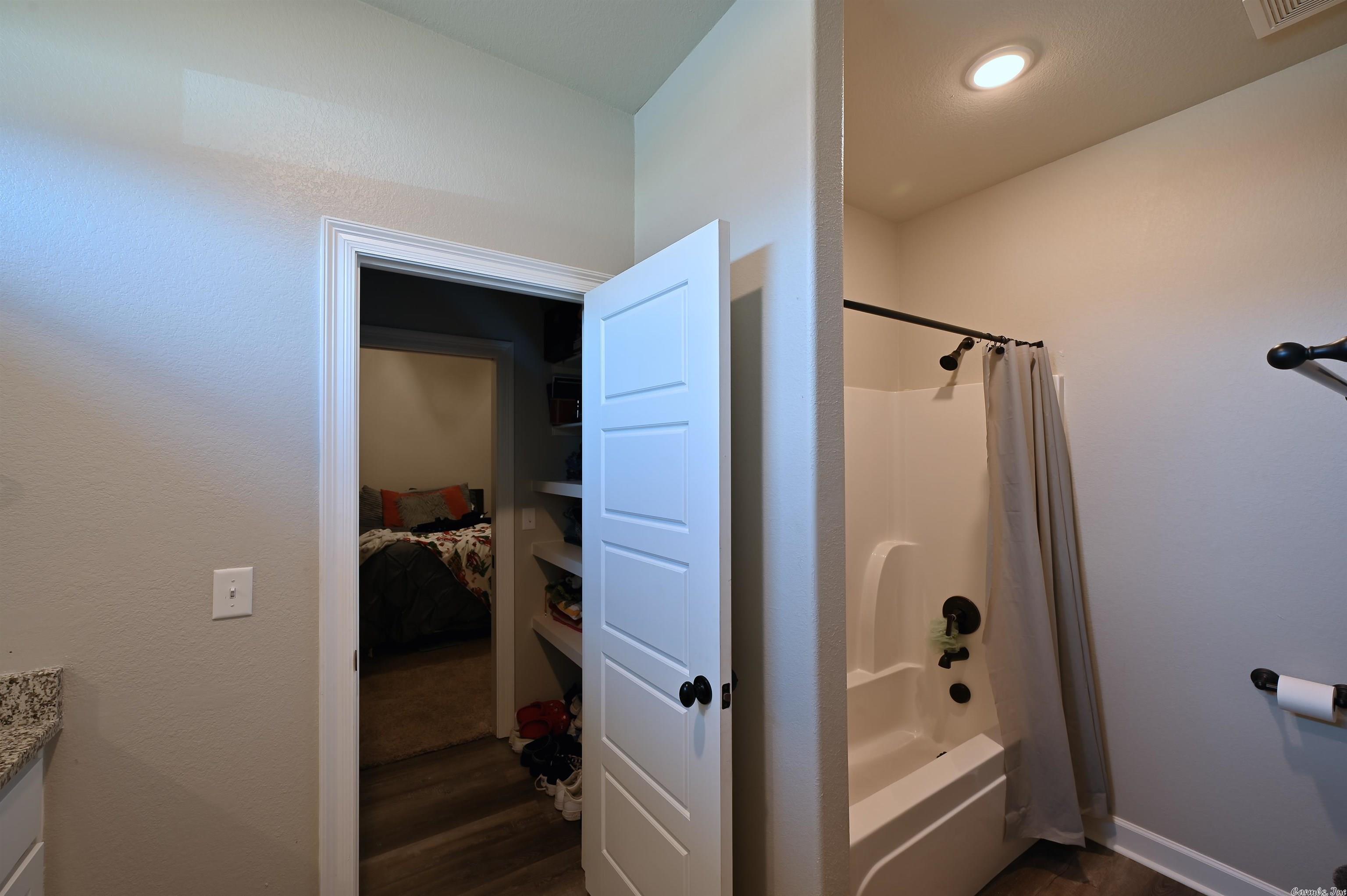 BENT TREE ESTATES - Residential