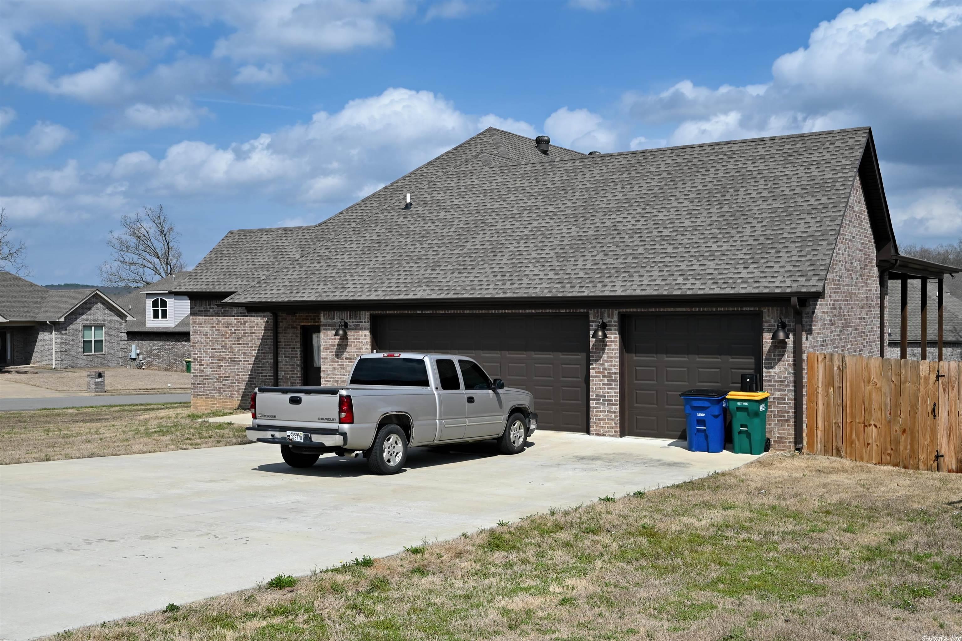 BENT TREE ESTATES - Residential