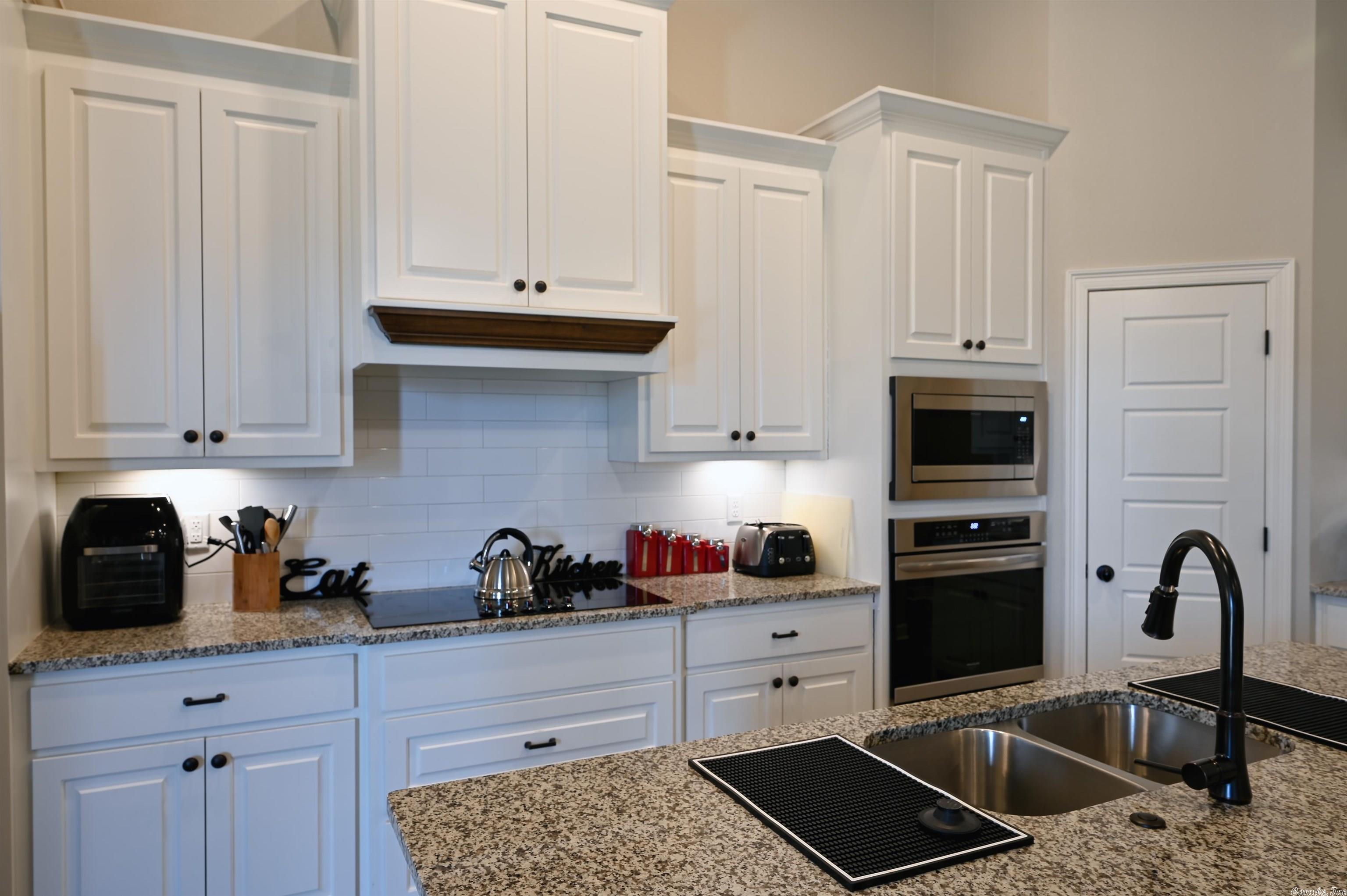 BENT TREE ESTATES - Residential