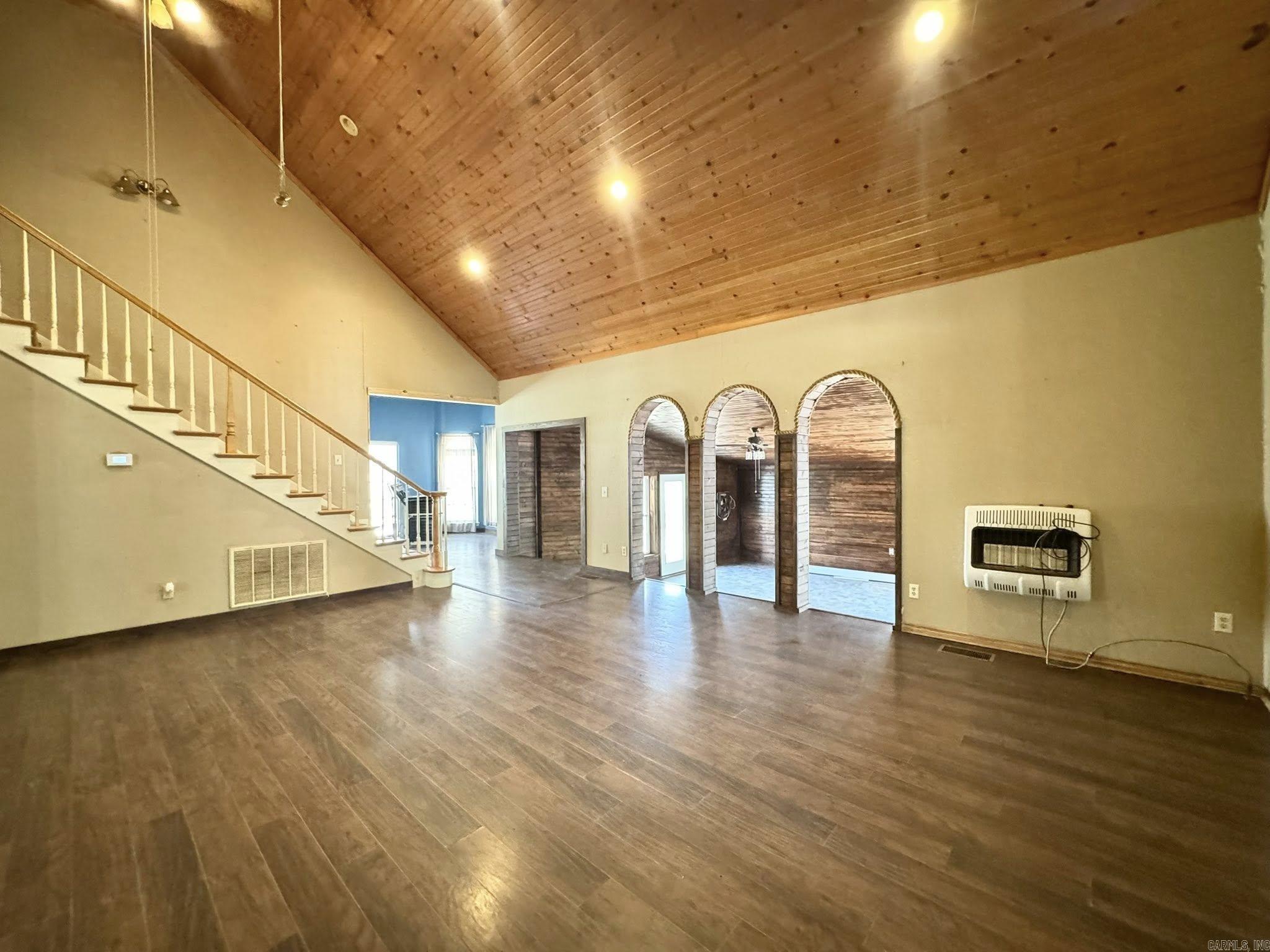 Metes & Bounds - Residential