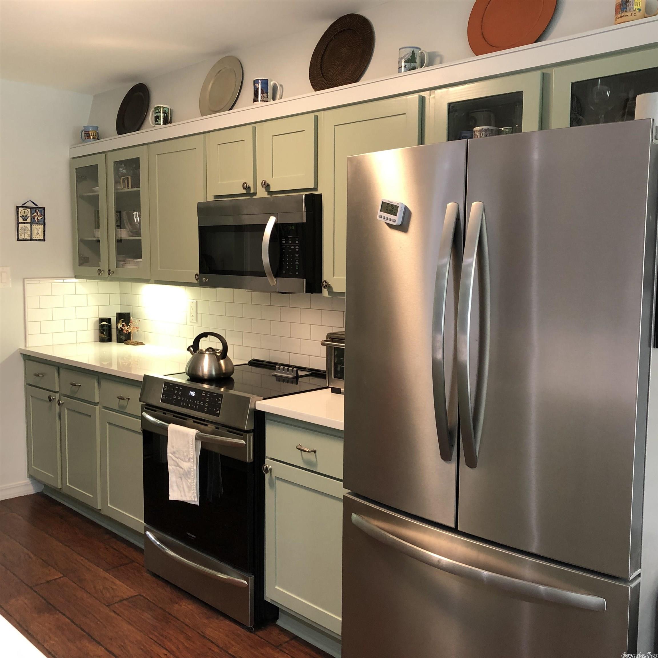 TUCKER CREEK - Residential