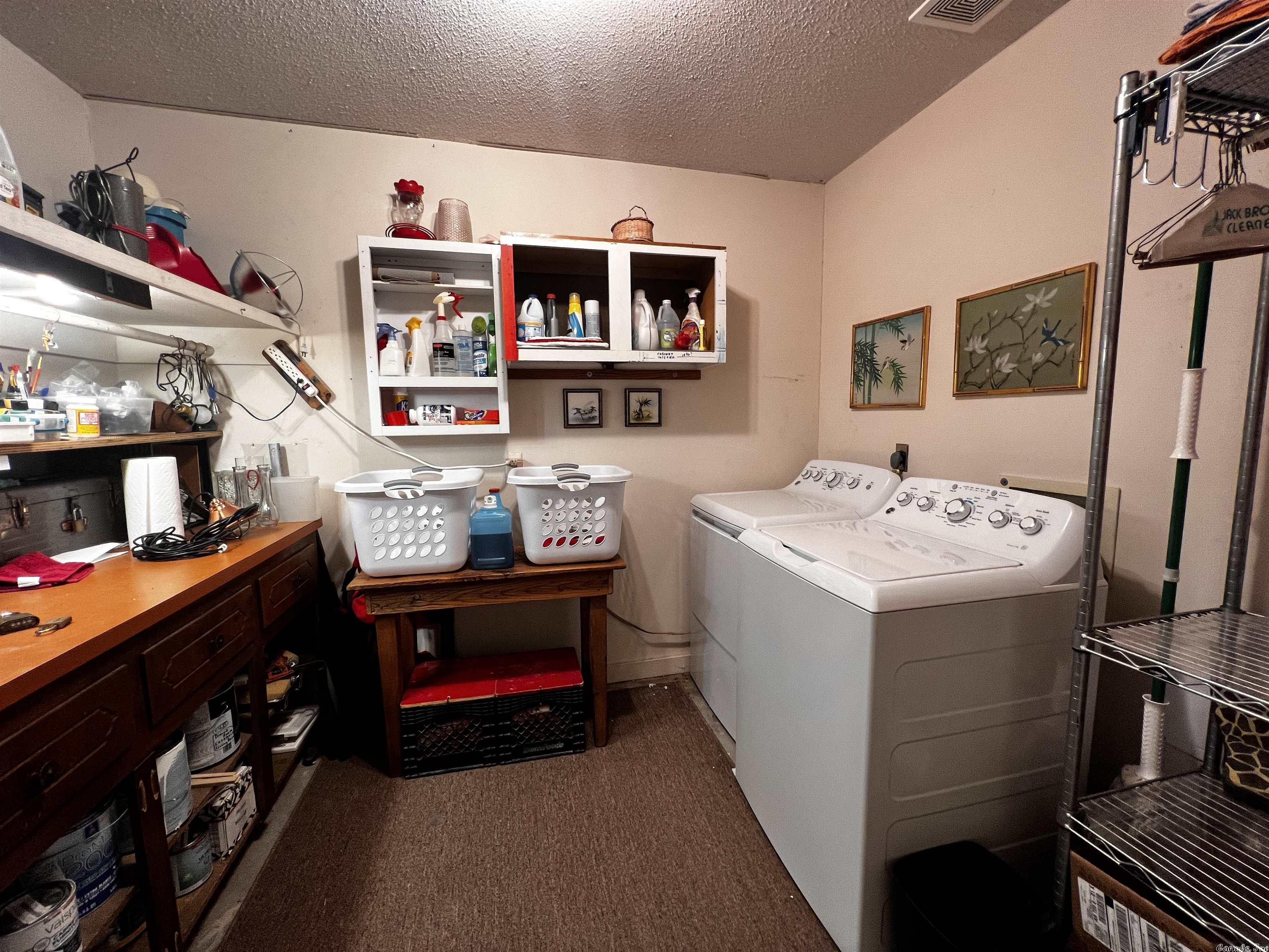 TUCKER CREEK - Residential