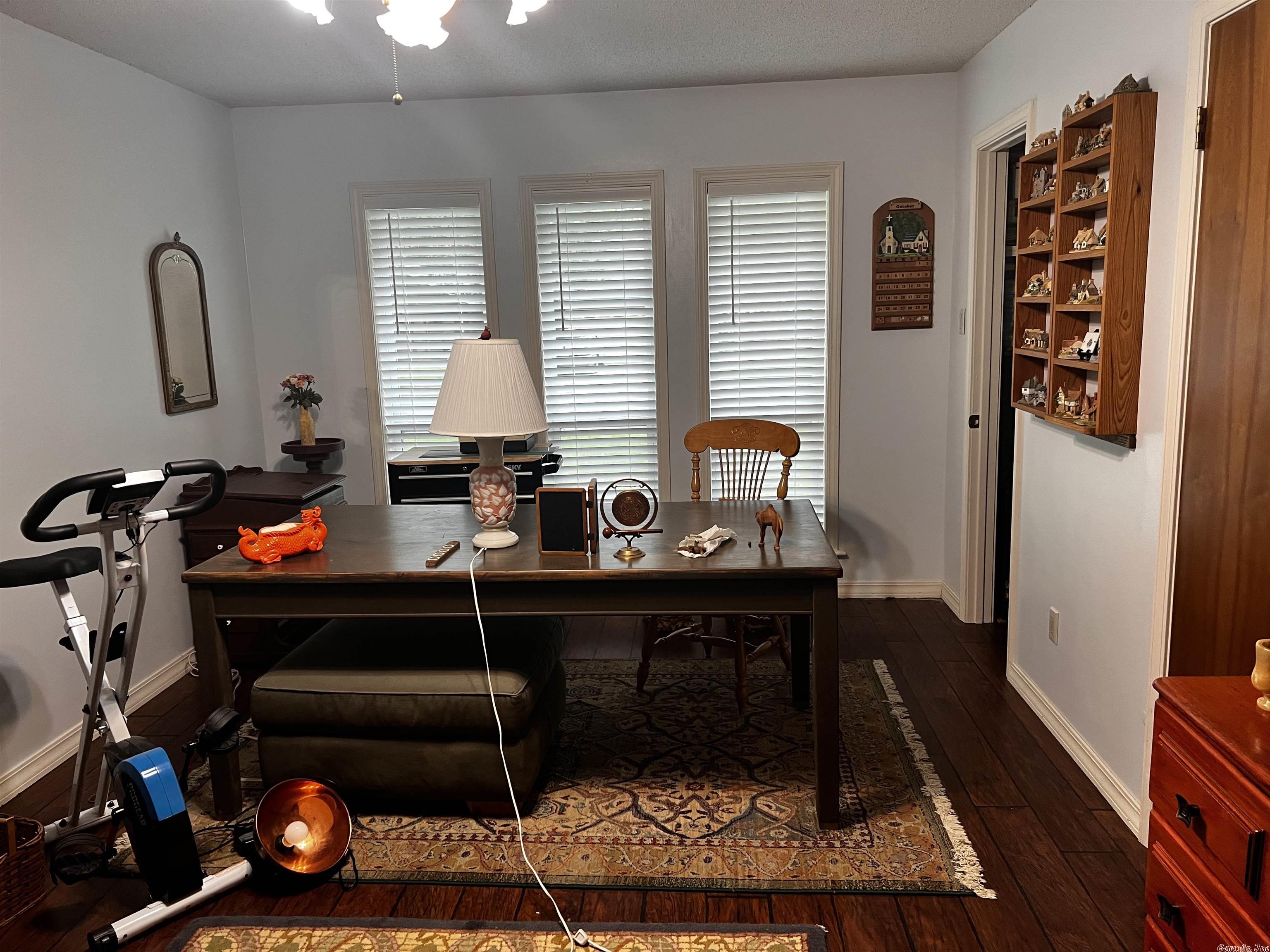 TUCKER CREEK - Residential