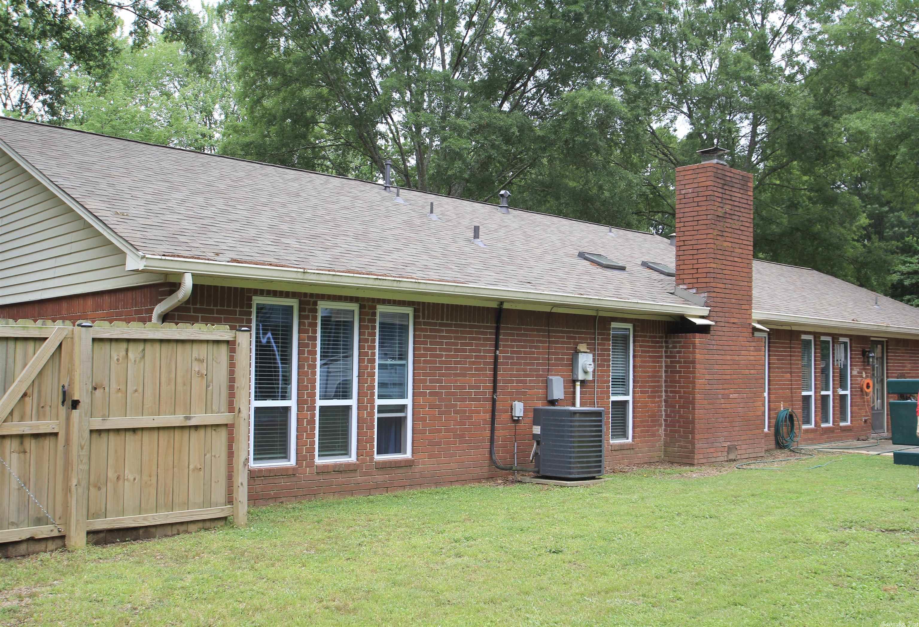 TUCKER CREEK - Residential