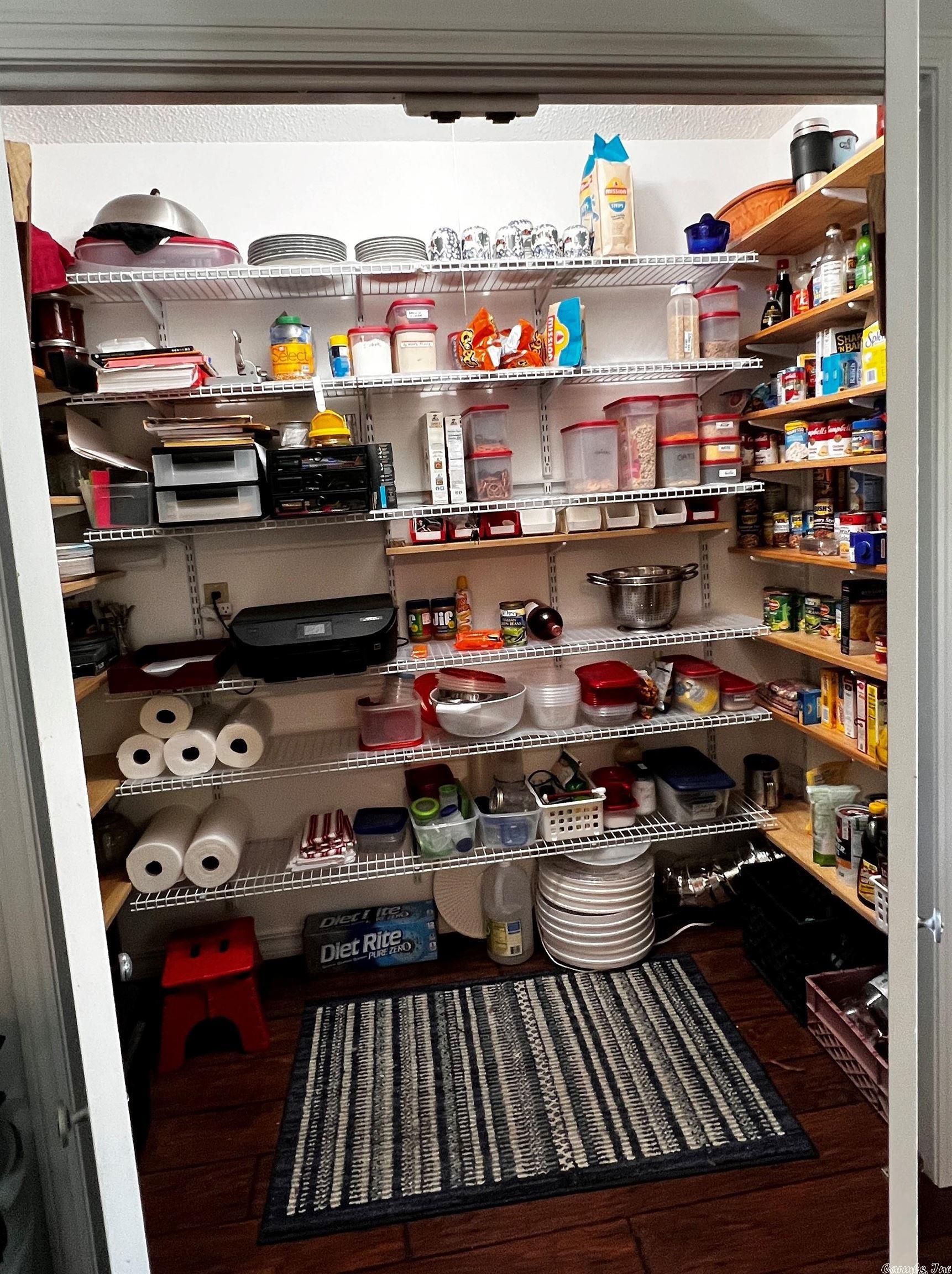 TUCKER CREEK - Residential