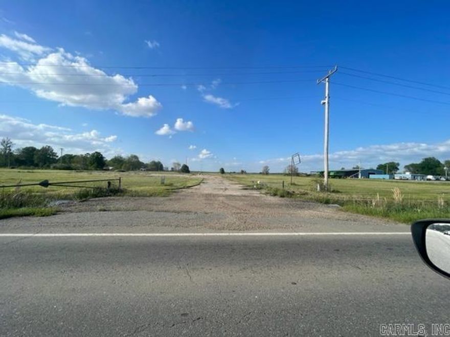HIGHWAY FRONTAGE-76.07 acres on Hwy 165 in Dumas Arkansas. Zoned commercial or residential. Has two entrances from Hwy, two metal gates, two metal signs and a circle drive. Approximately 8 Miles from the Arkansas River and Pendleton Bridge. The lot measures 420x630 deep so you have 630 feet of Hwy frontage. Many uses!