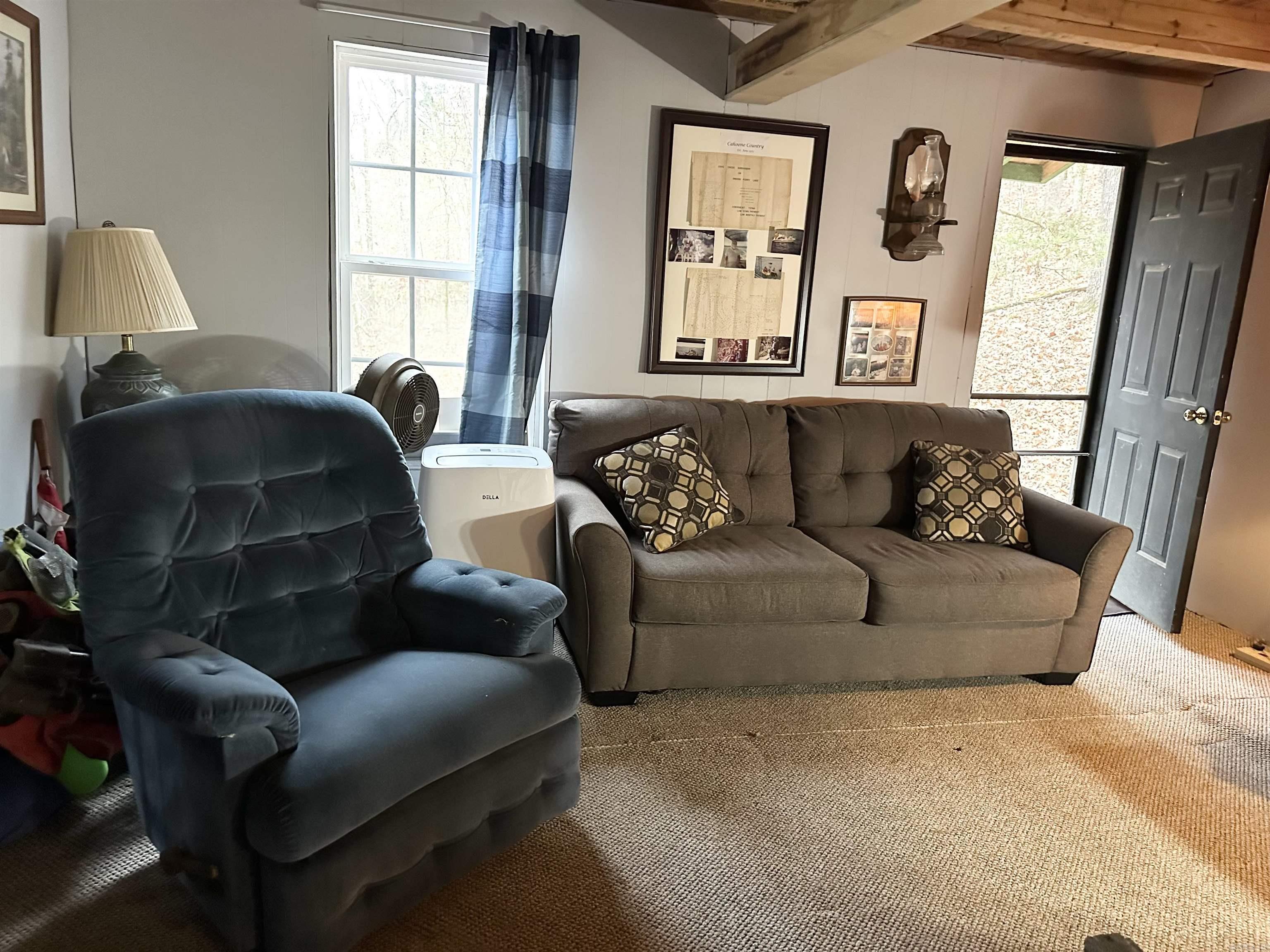 MOUNTAIN PLACE - COVE CREEK - Residential