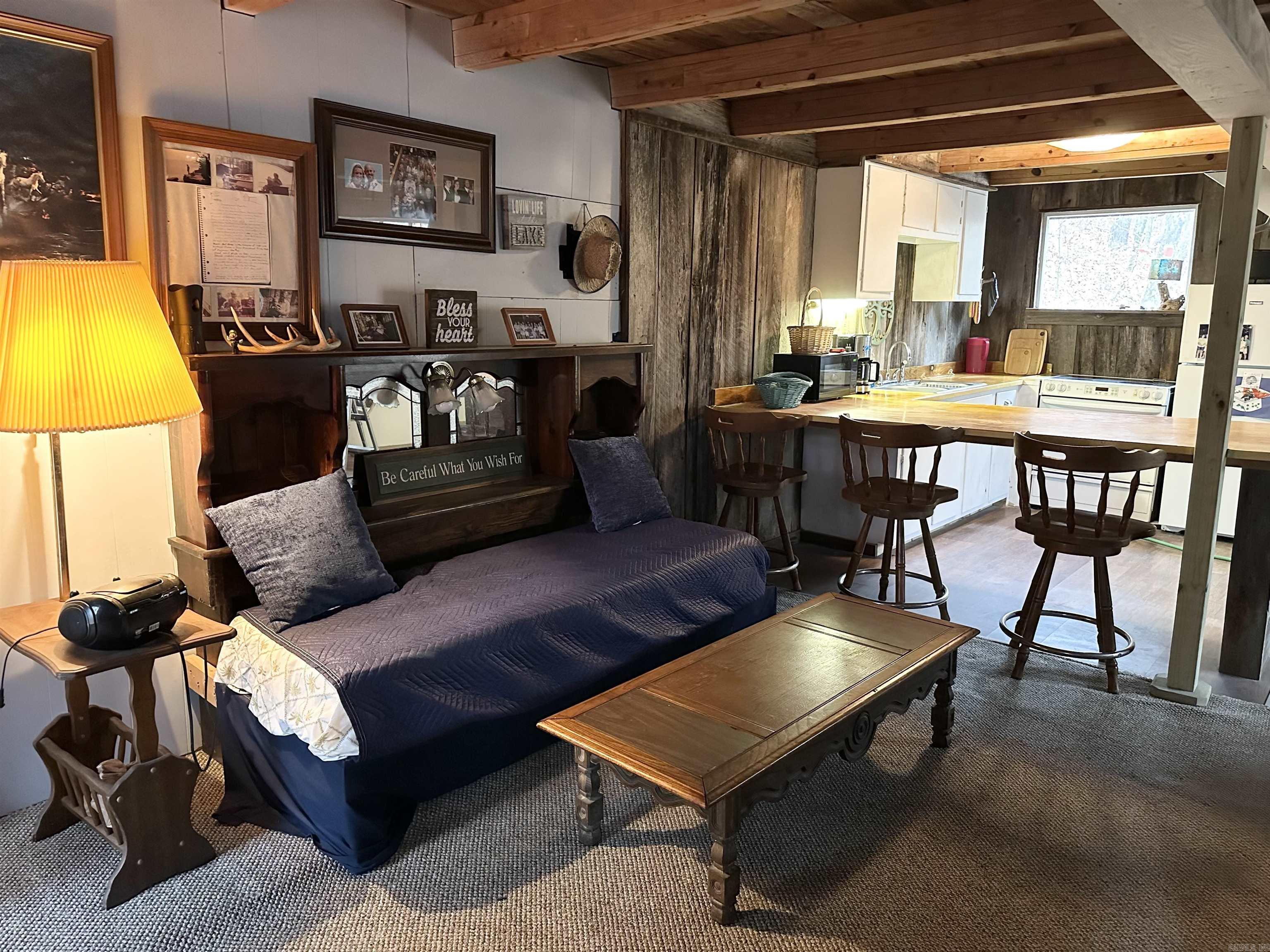 MOUNTAIN PLACE - COVE CREEK - Residential