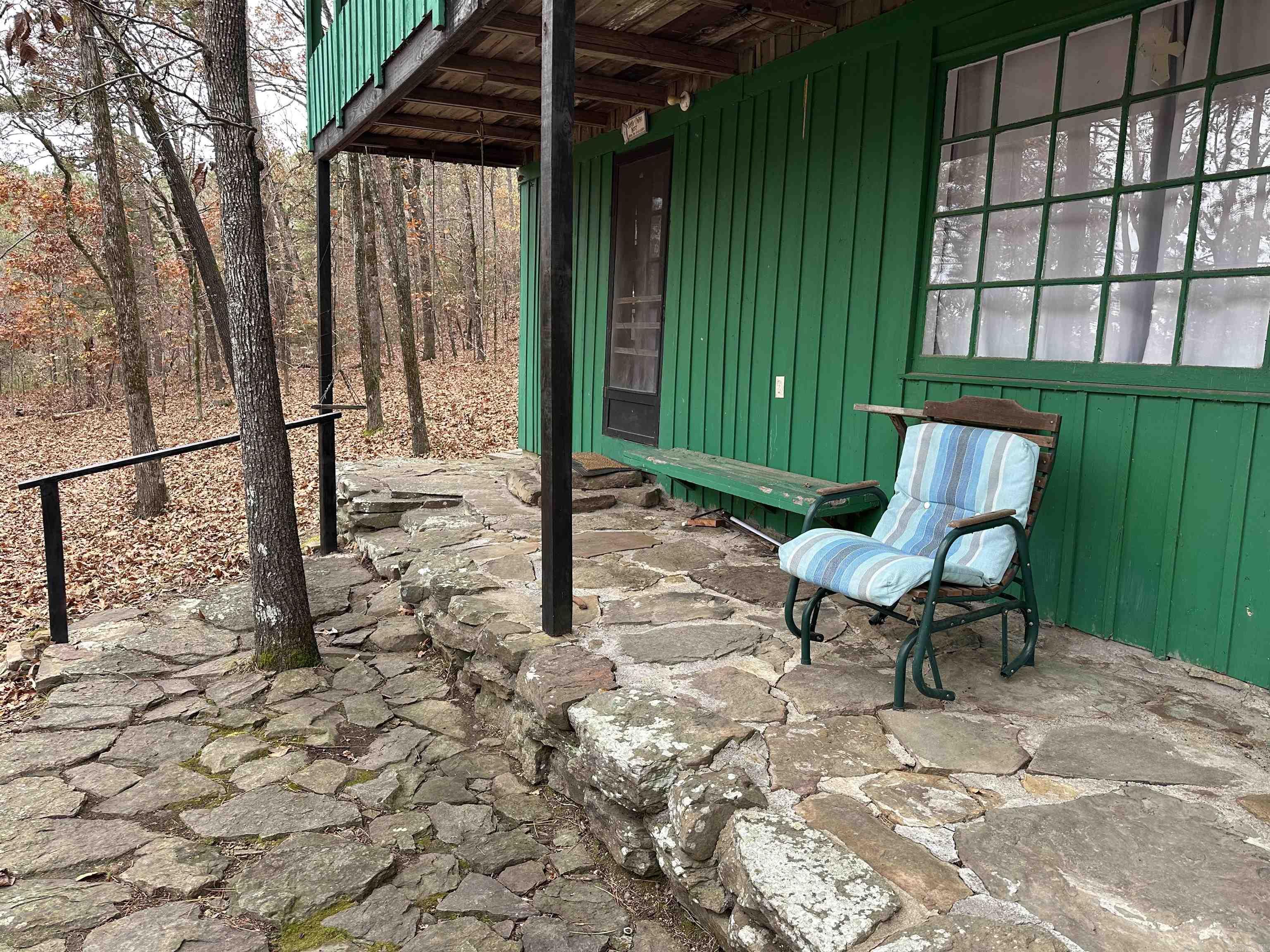 MOUNTAIN PLACE - COVE CREEK - Residential