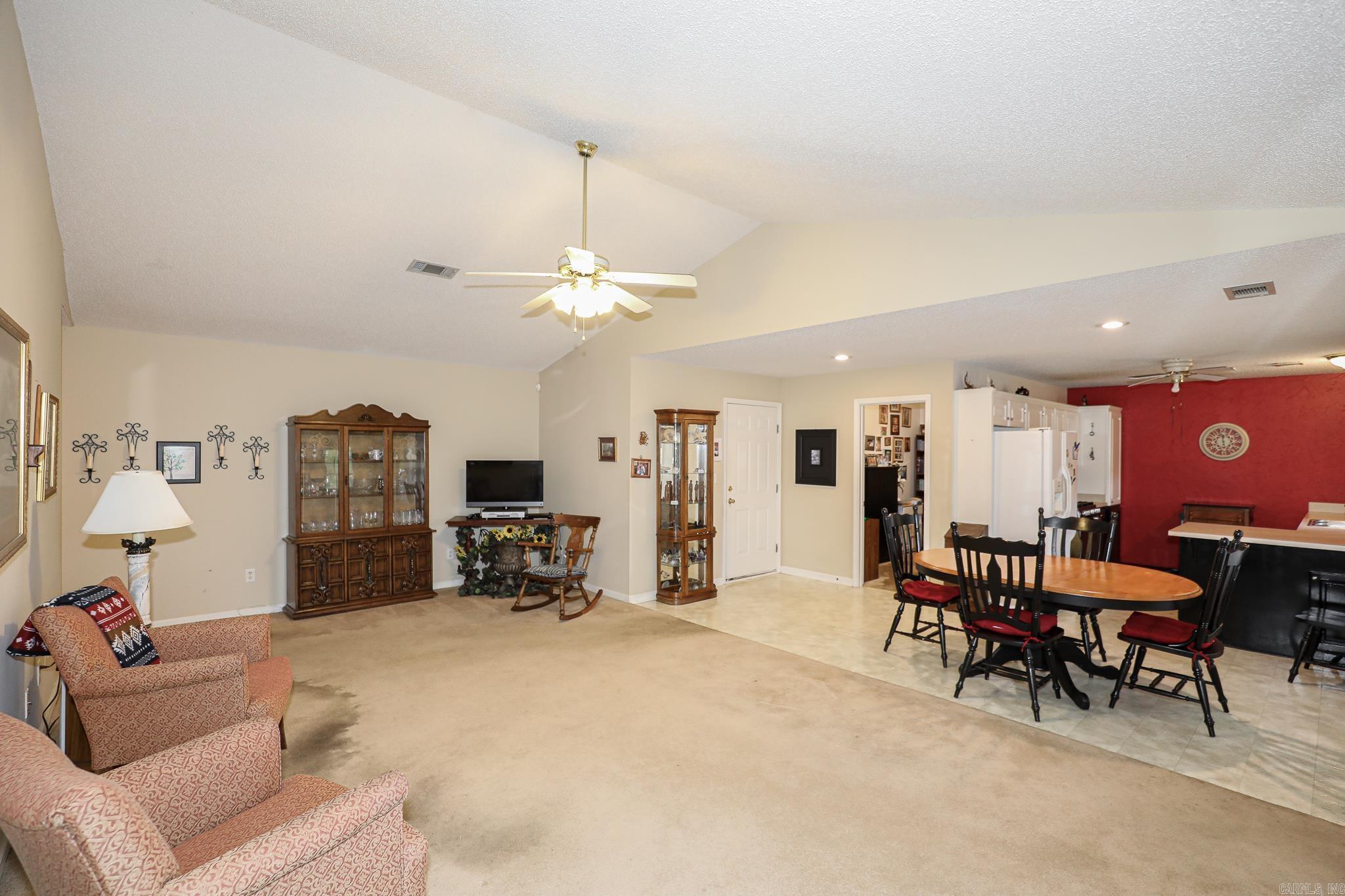 HIDDEN CREEK - Residential