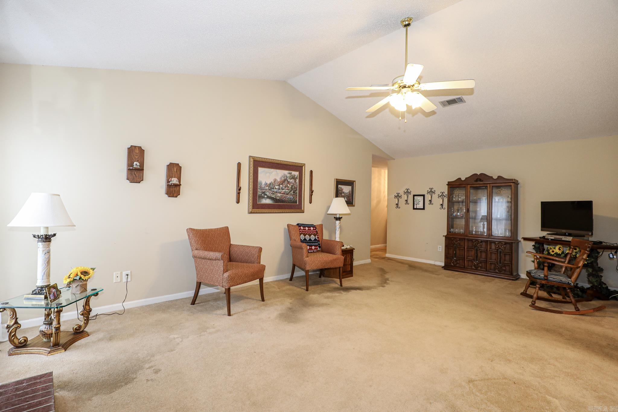 HIDDEN CREEK - Residential