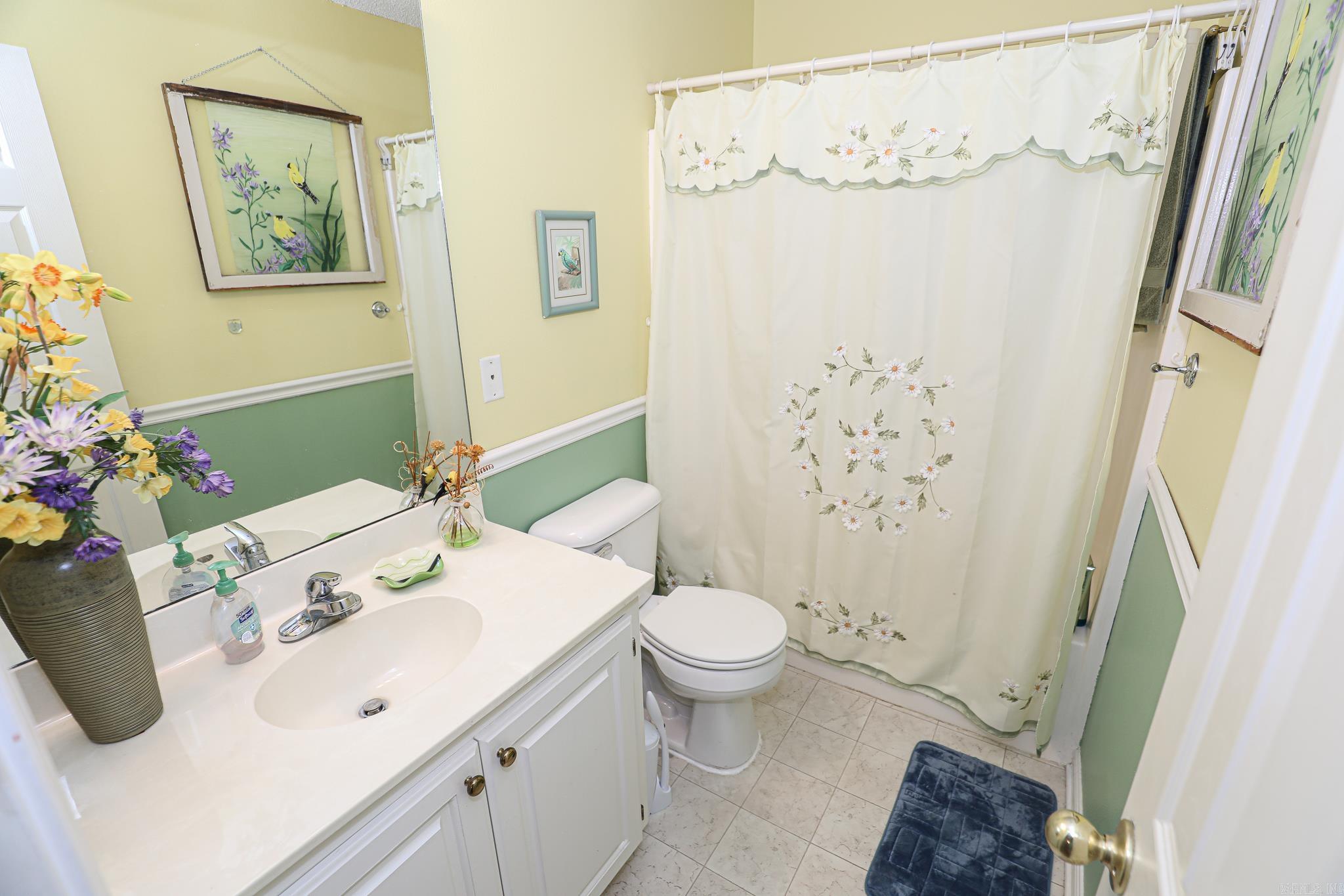 HIDDEN CREEK - Residential